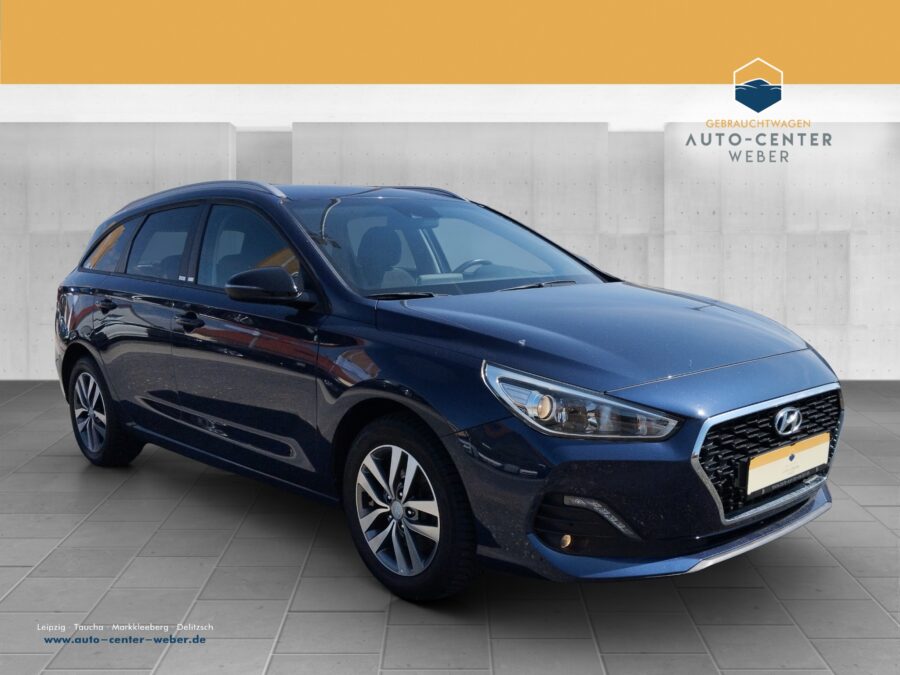 Hyundai i30 1.0 T-GDi Yes incl. Servicepaket*