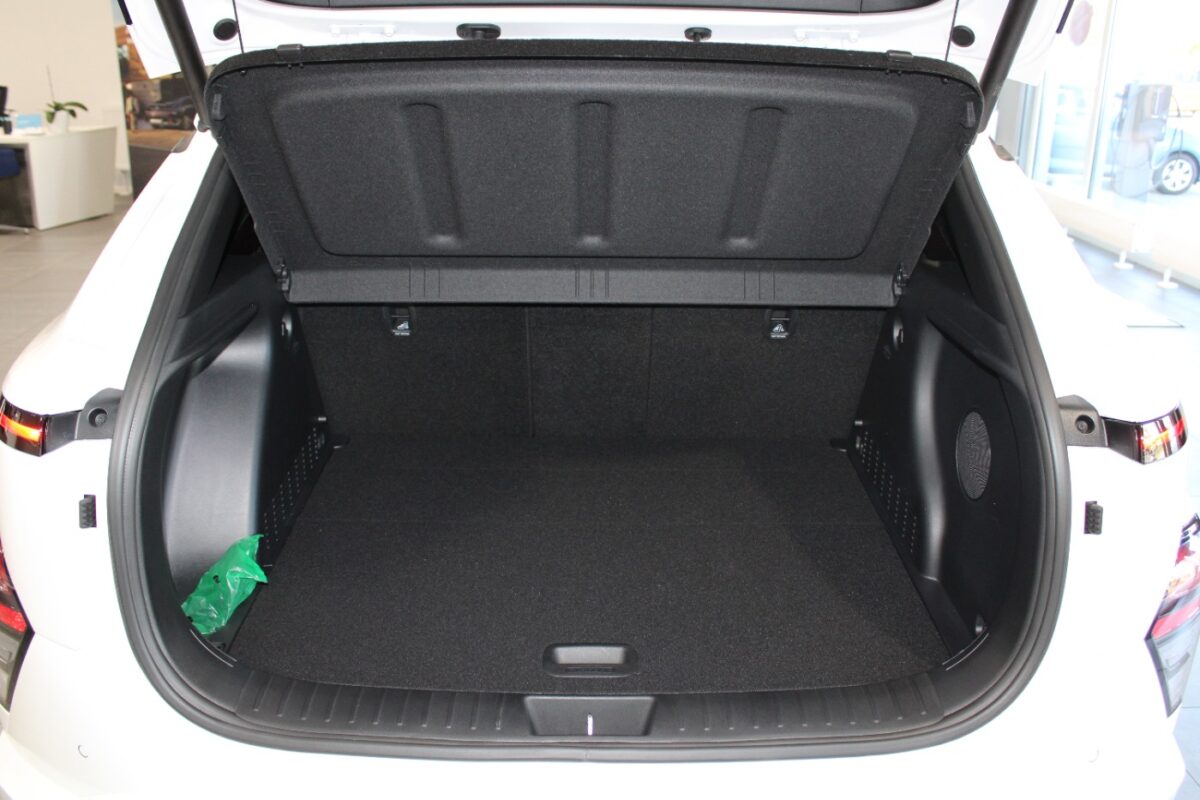Hyundai KONA SX2 1.6 T-GDI N Line DCT 4WD – Bild 11