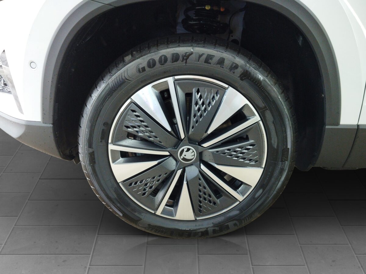 Skoda Karoq 2.0 TDI Tour DSG 360*4xSHZ*ACC*AHK*AUT*LED – Bild 20