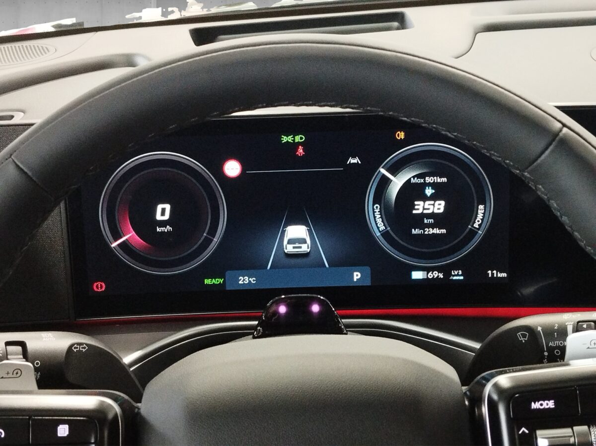 Hyundai IONIQ 9 Uniq 4WD *360*4xSHZ*ACC*AUT*HUD*LM*Leder* – Bild 11