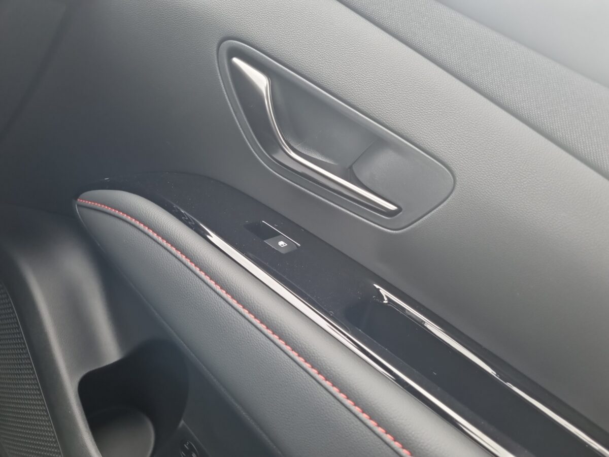 Hyundai TUCSON FL 1.6 T-GDI Hybrid N Line AT – Bild 18