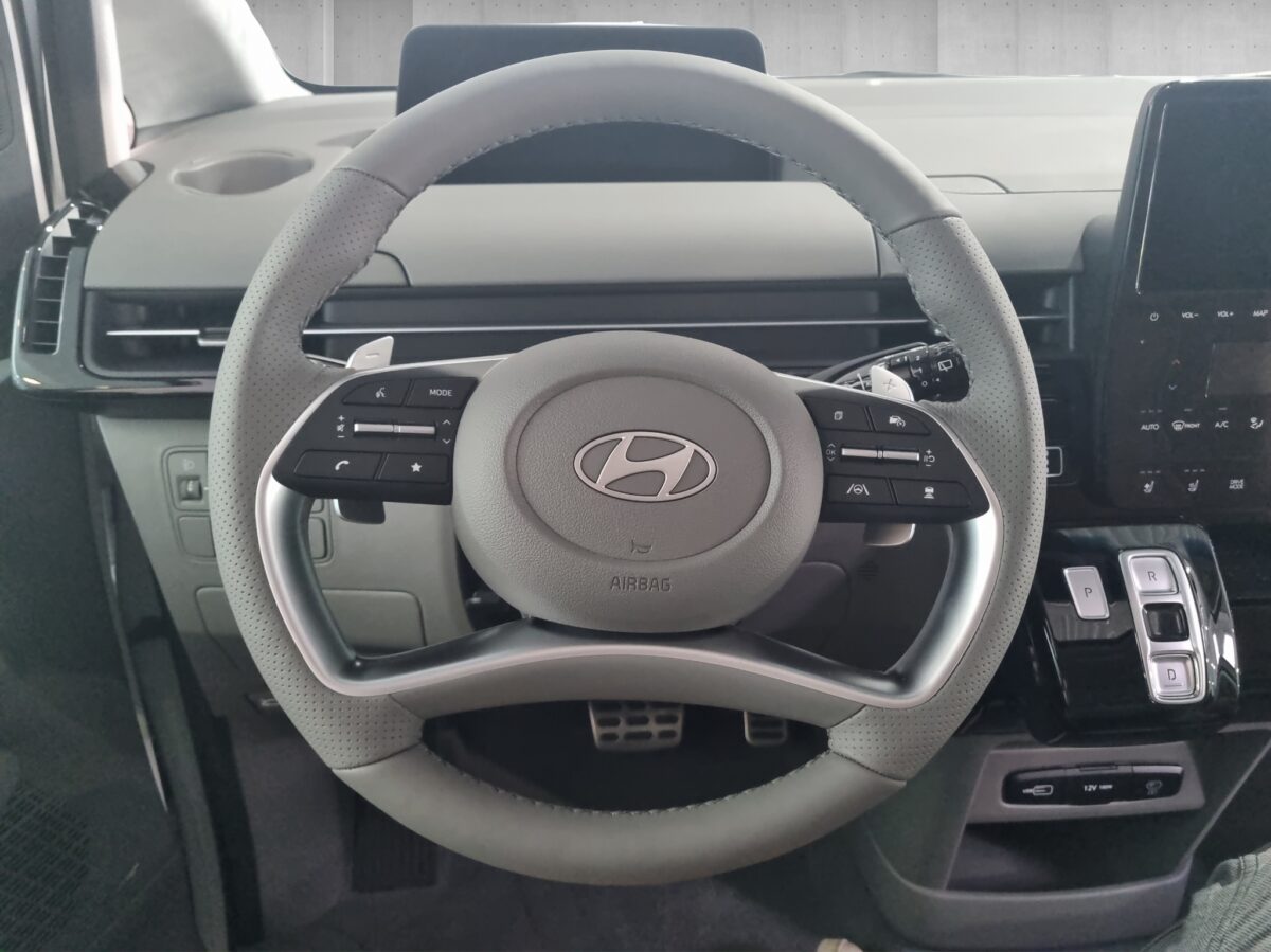Hyundai STARIA 1.6 T-GDi HEV Signatur Aut. 2xKlima*4xSHZ – Bild 9