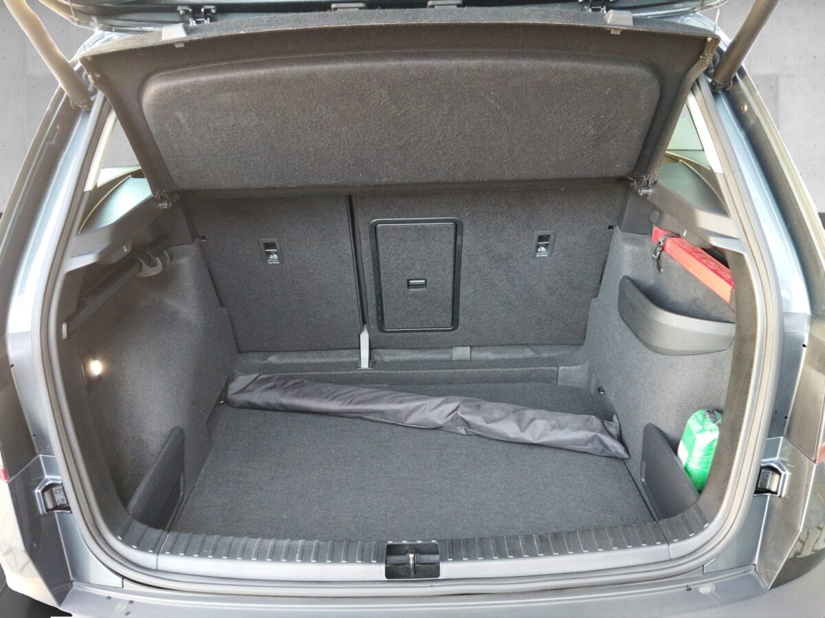 Skoda Karoq 1.5 TSI Drive DSG 4xSHZ*AHK*AUT*Kam. – Bild 17