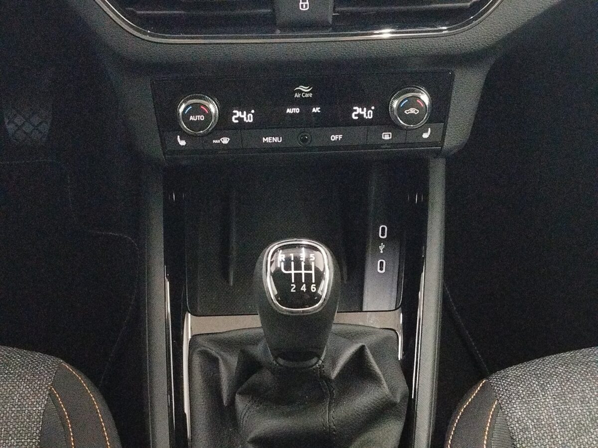 Skoda Scala 1.0 TSI Clever *Fernlichtass.*Kam.*KeyLess* – Bild 14