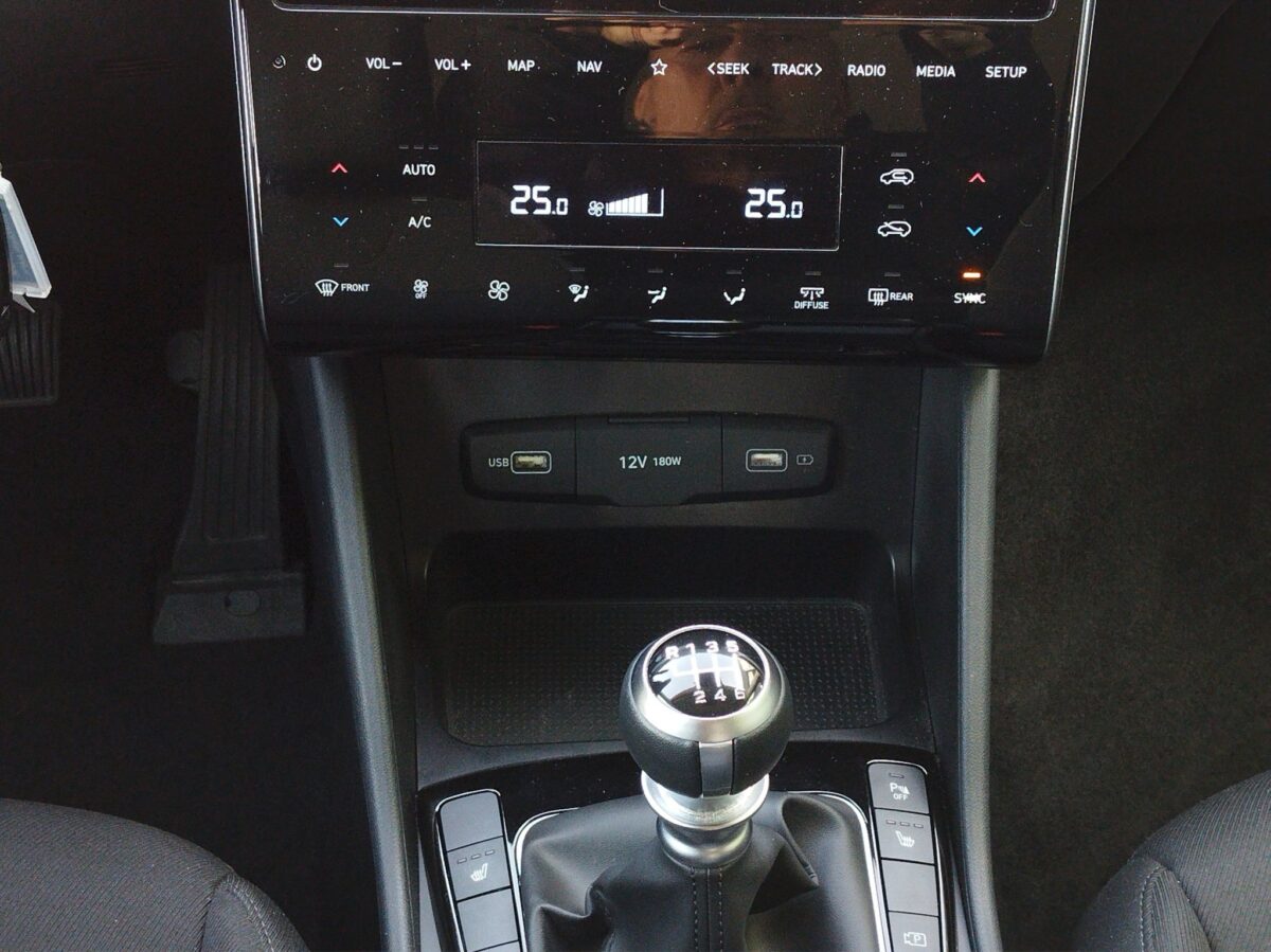 Hyundai TUCSON 1.6 GDI Select DynLicht*Fernlichtass.*LED – Bild 16