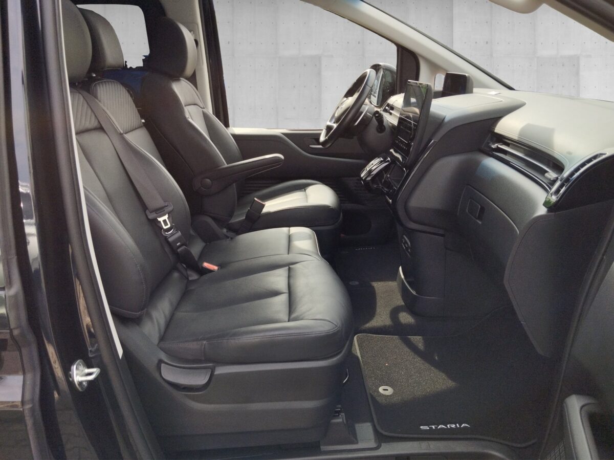 Hyundai STARIA 2.2 CRDi Prime 4WD Automatik 360*ACC*AUT – Bild 20