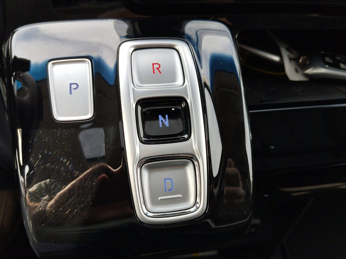 Hyundai STARIA 2.2 CRDi Prime 4WD Automatik 360*ACC*AUT – Bild 28