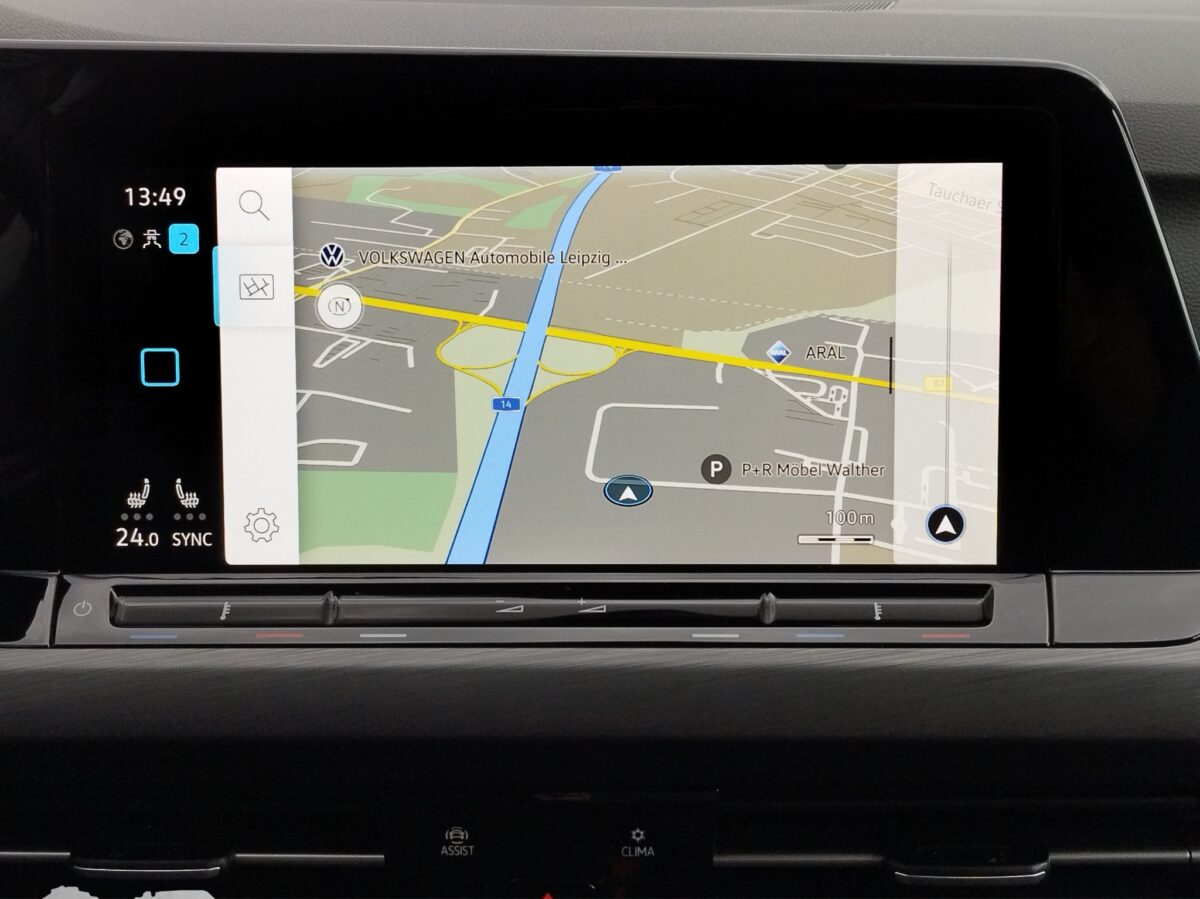 VW Golf VIII 2.0 TDI Style DSG ACC*AHK*AUT*DynLicht – Bild 15