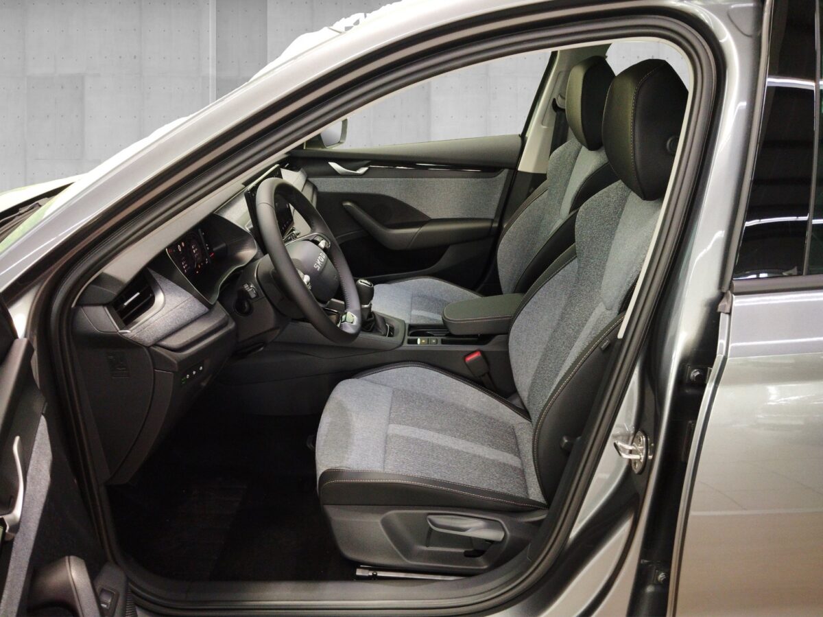 Skoda Octavia Combi 1.5 TSI Tour *Matrix*Kam.*LM*Navi* – Bild 7