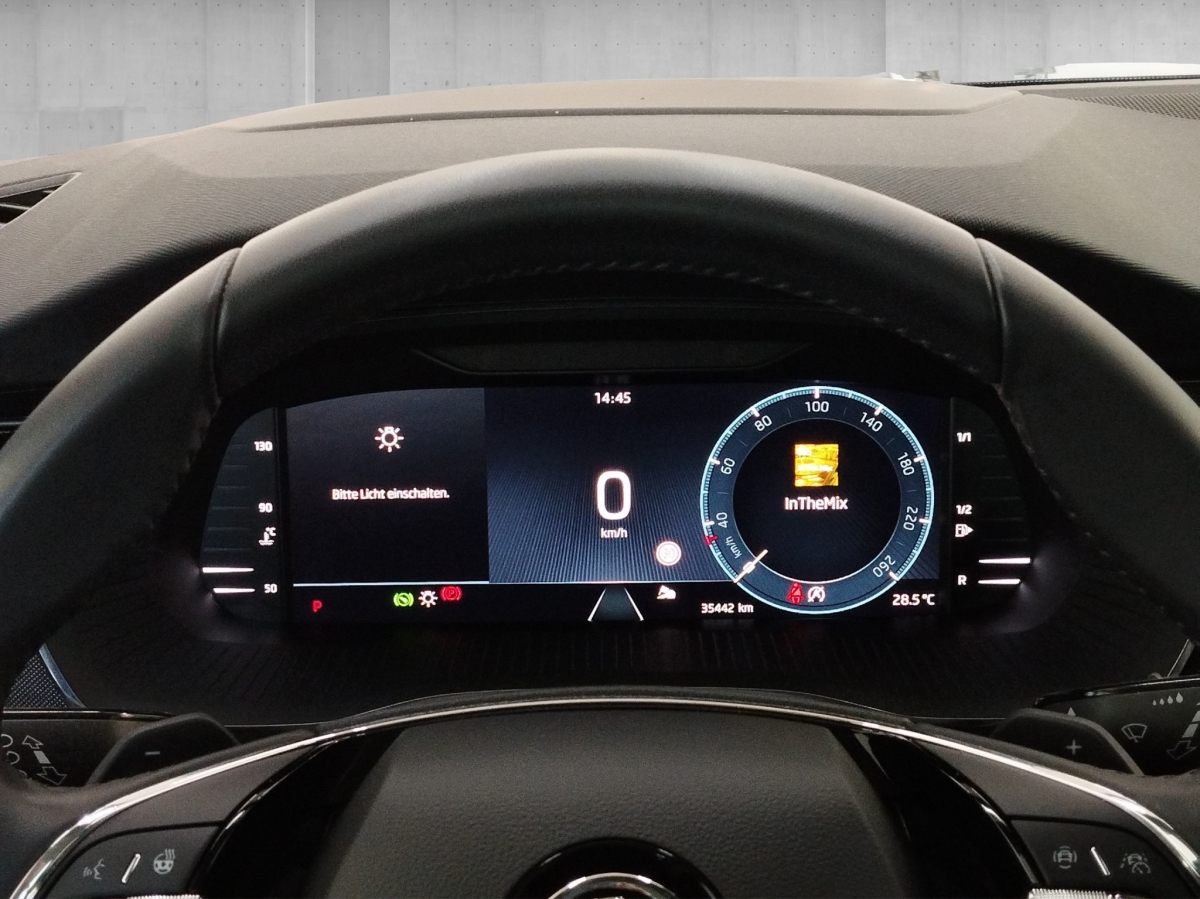 Skoda Octavia Combi 2.0 TDI Style DSG 4xSHZ*ACC*AUT*LM – Bild 11