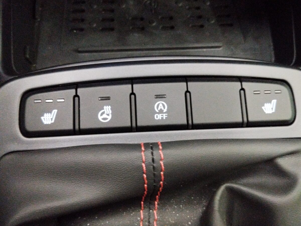 Hyundai i10 FL 1.0 T-GDI N Line DynLicht*Fernlichtass. – Bild 27