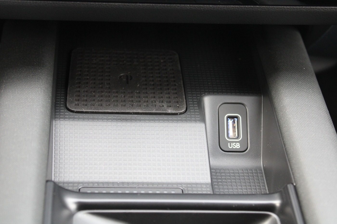 Hyundai IONIQ 6 First Edition 4WD 360*4xSHZ*ACC*AUT*Kam. – Bild 17