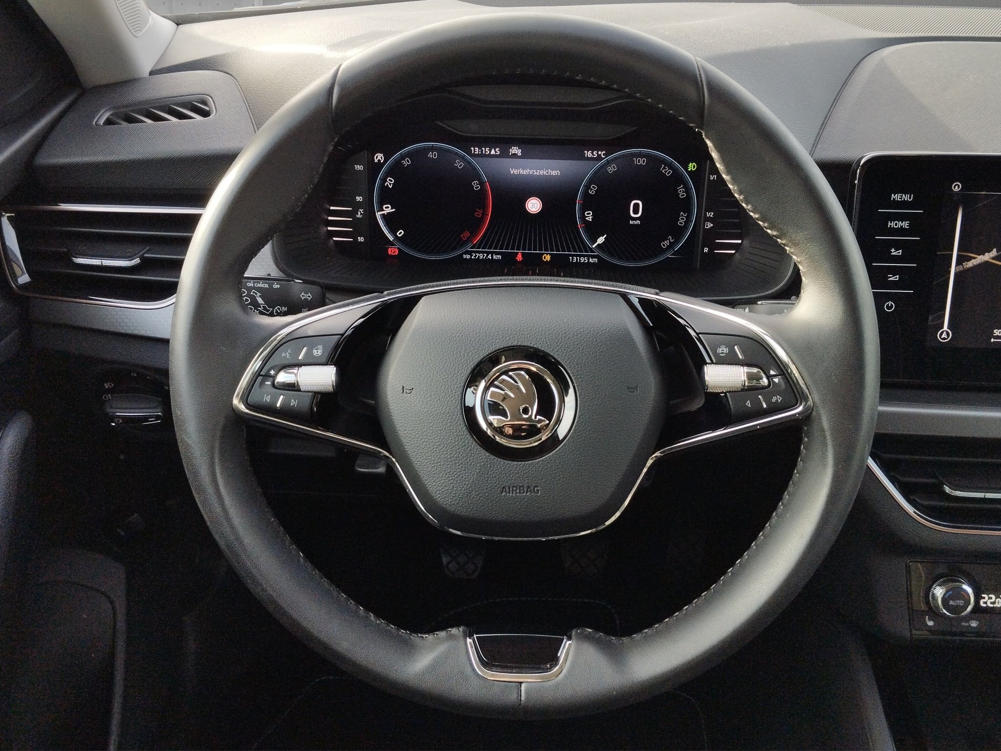 Skoda Kamiq 1.5 TSI Style AHK*Fernlichtass.*Kam.*KlimaA – Bild 10