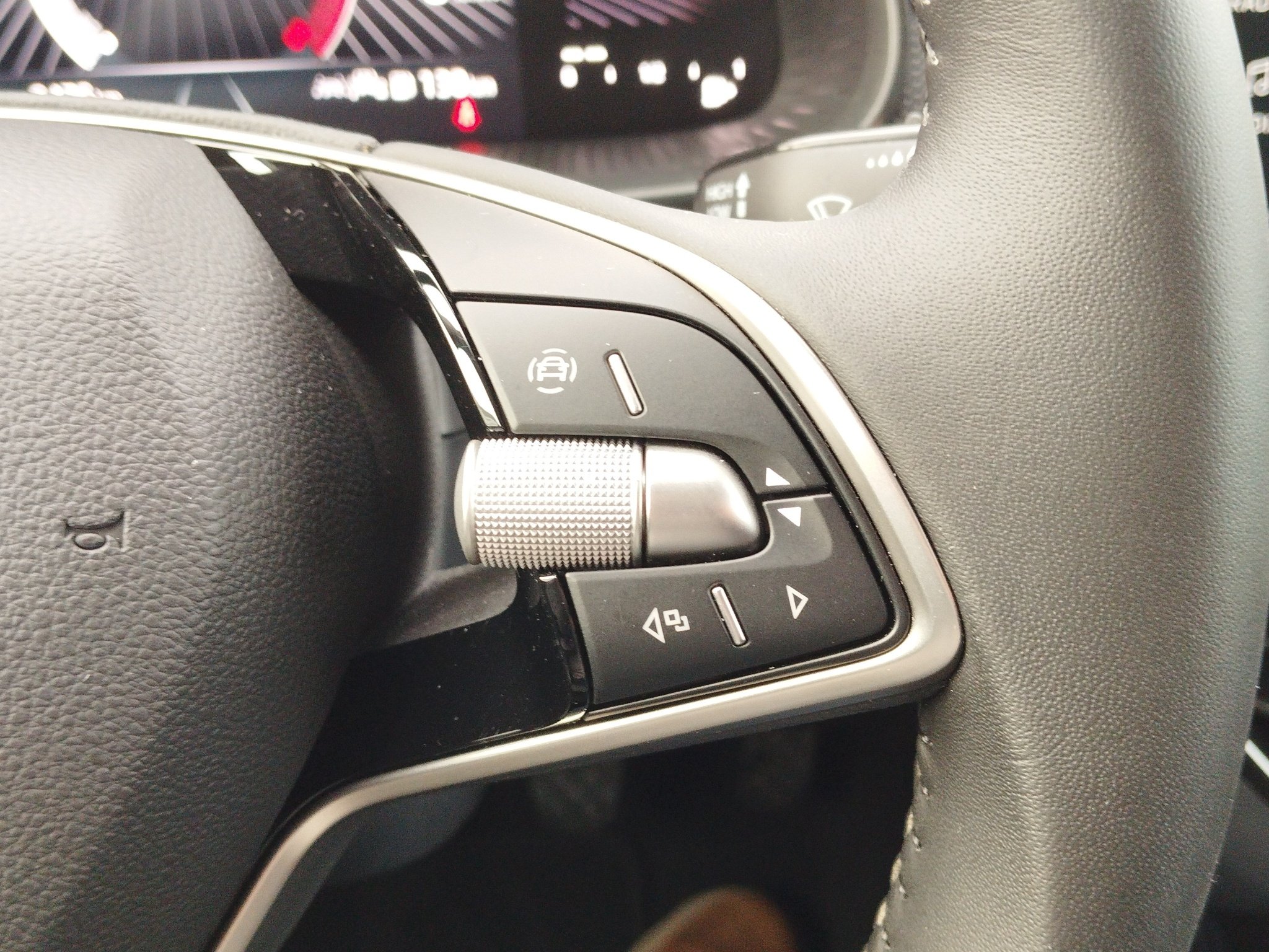 Skoda Scala 1.0 TSI Selection Facelift*KeyLess*KlimaA – Bild 23