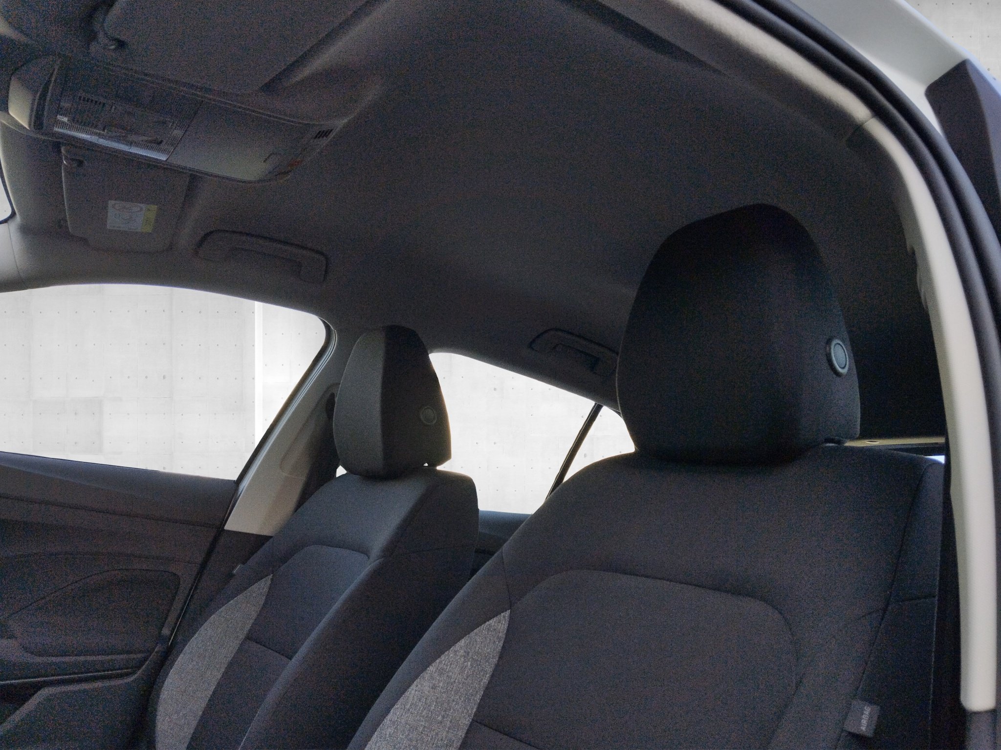 Skoda Fabia 1.0 TSI Essence *LED*LM*PDC*SHZ*SpurH* – Bild 8