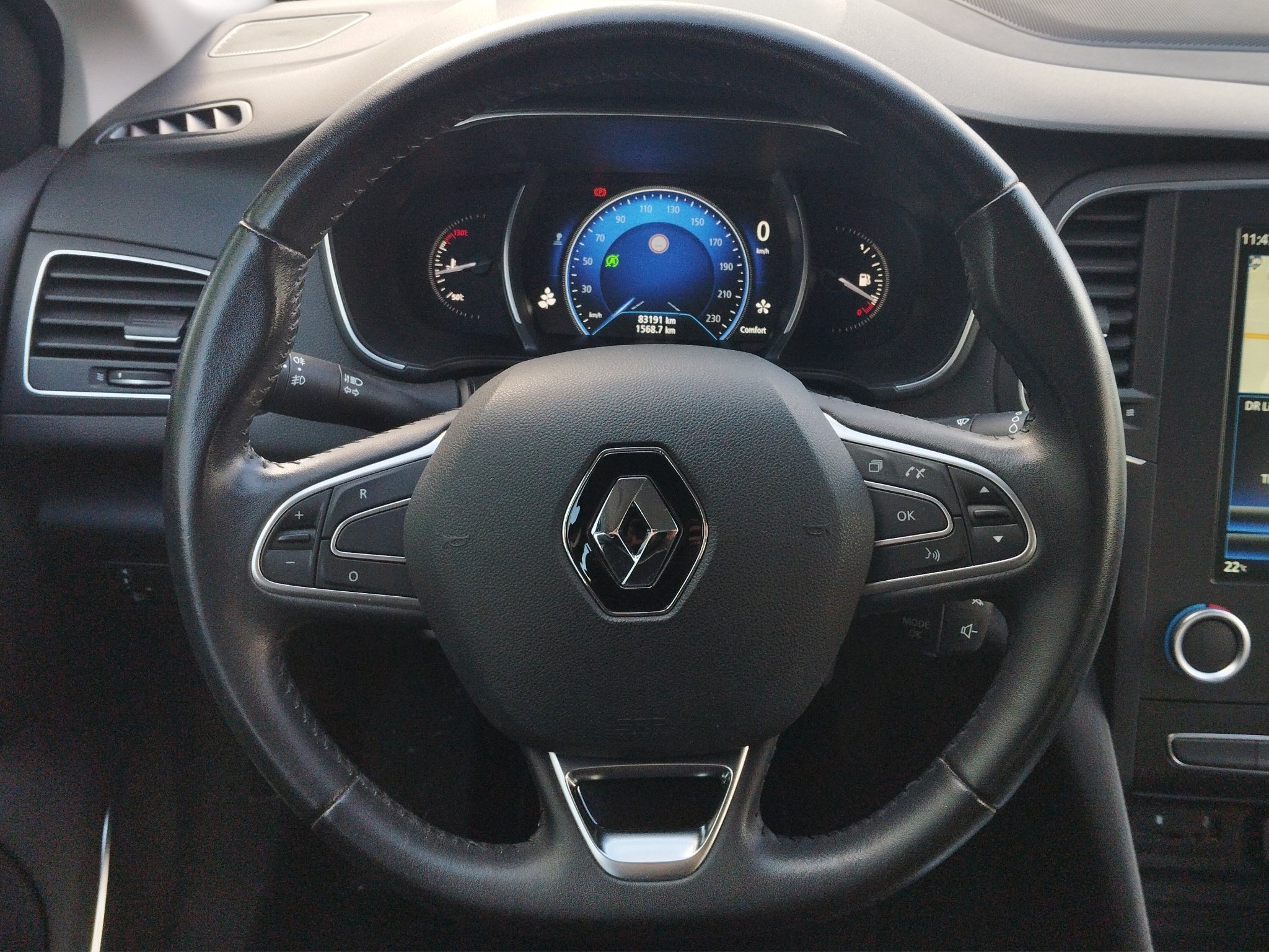 Renault Megane IV 1.2 TCe 130 Energy Intens. *DynLicht*LM – Bild 10