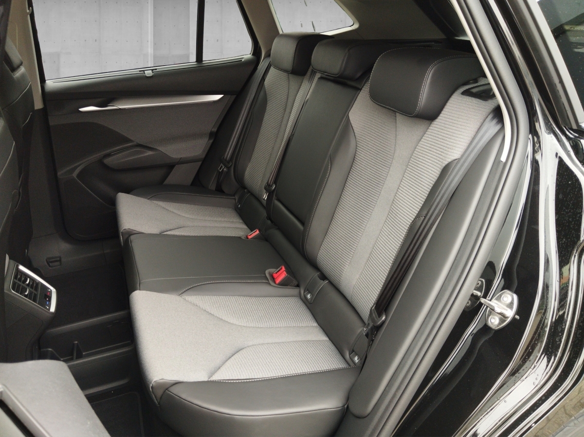 Skoda Enyaq 60 Automatik 4xSHZ*ACC*AHK*AUT*Kam.*KlimaA – Bild 11