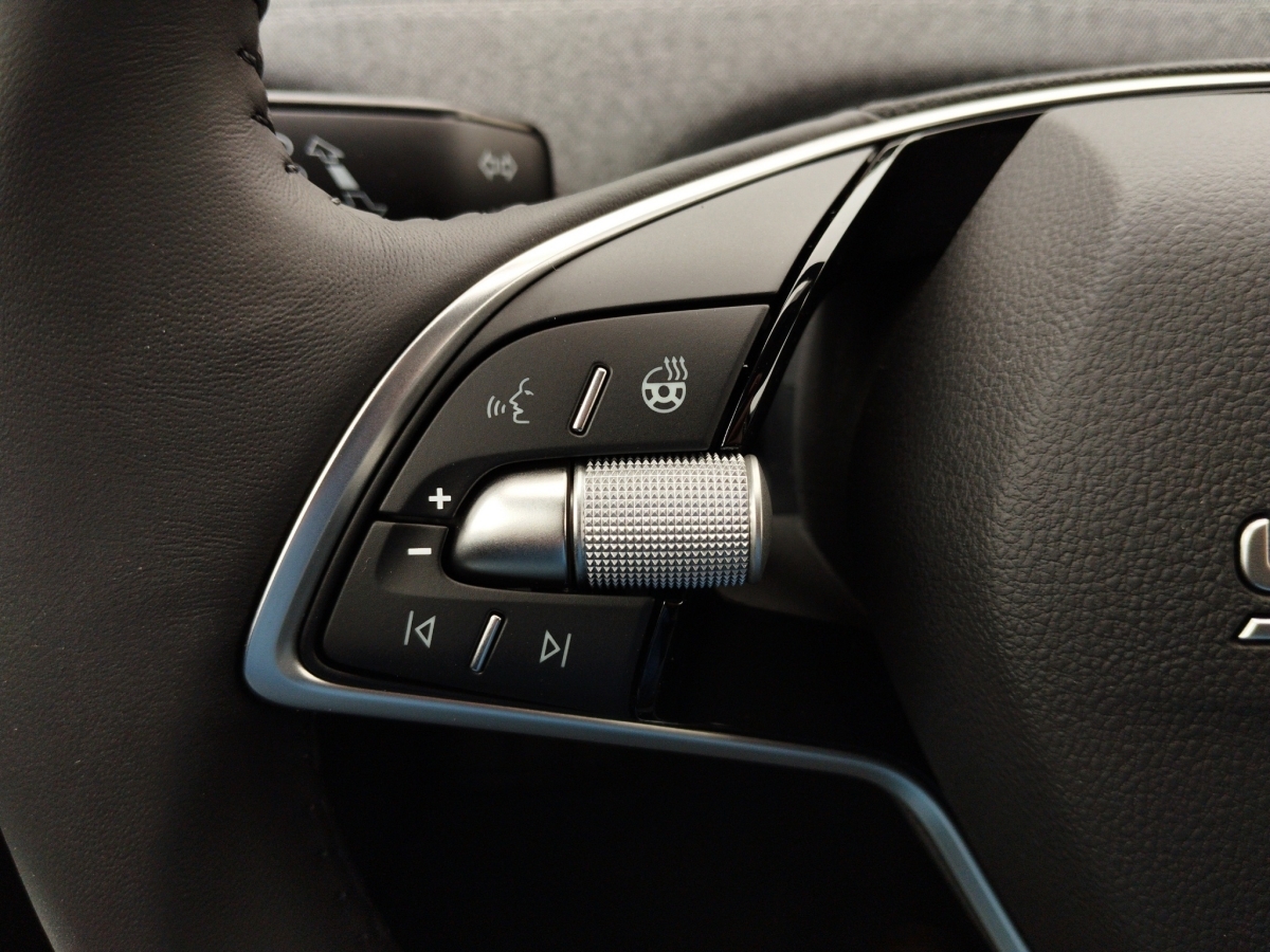 Skoda Enyaq 60 Automatik 4xSHZ*ACC*AHK*AUT*Kam.*KlimaA – Bild 27