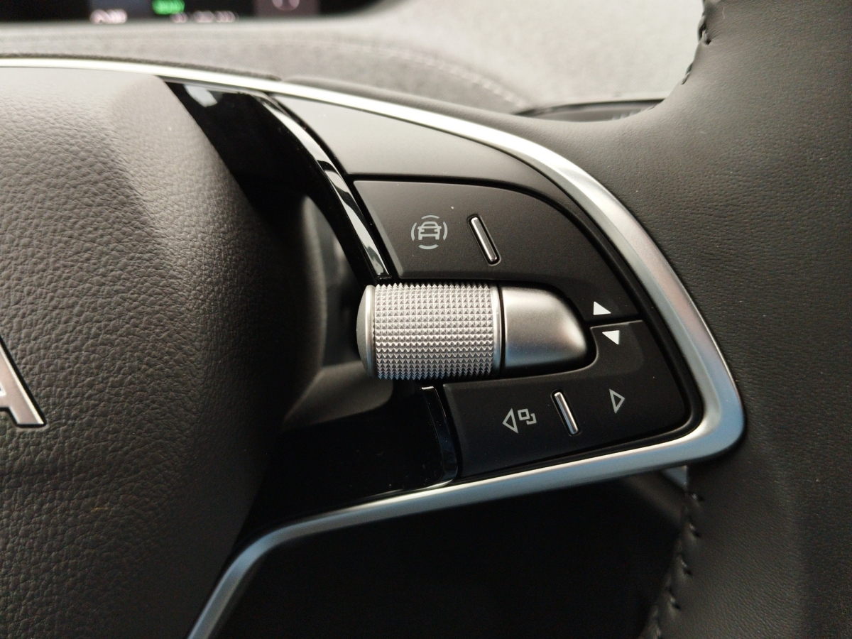 Skoda Enyaq 60 Automatik 4xSHZ*ACC*AHK*AUT*Kam.*KlimaA – Bild 28