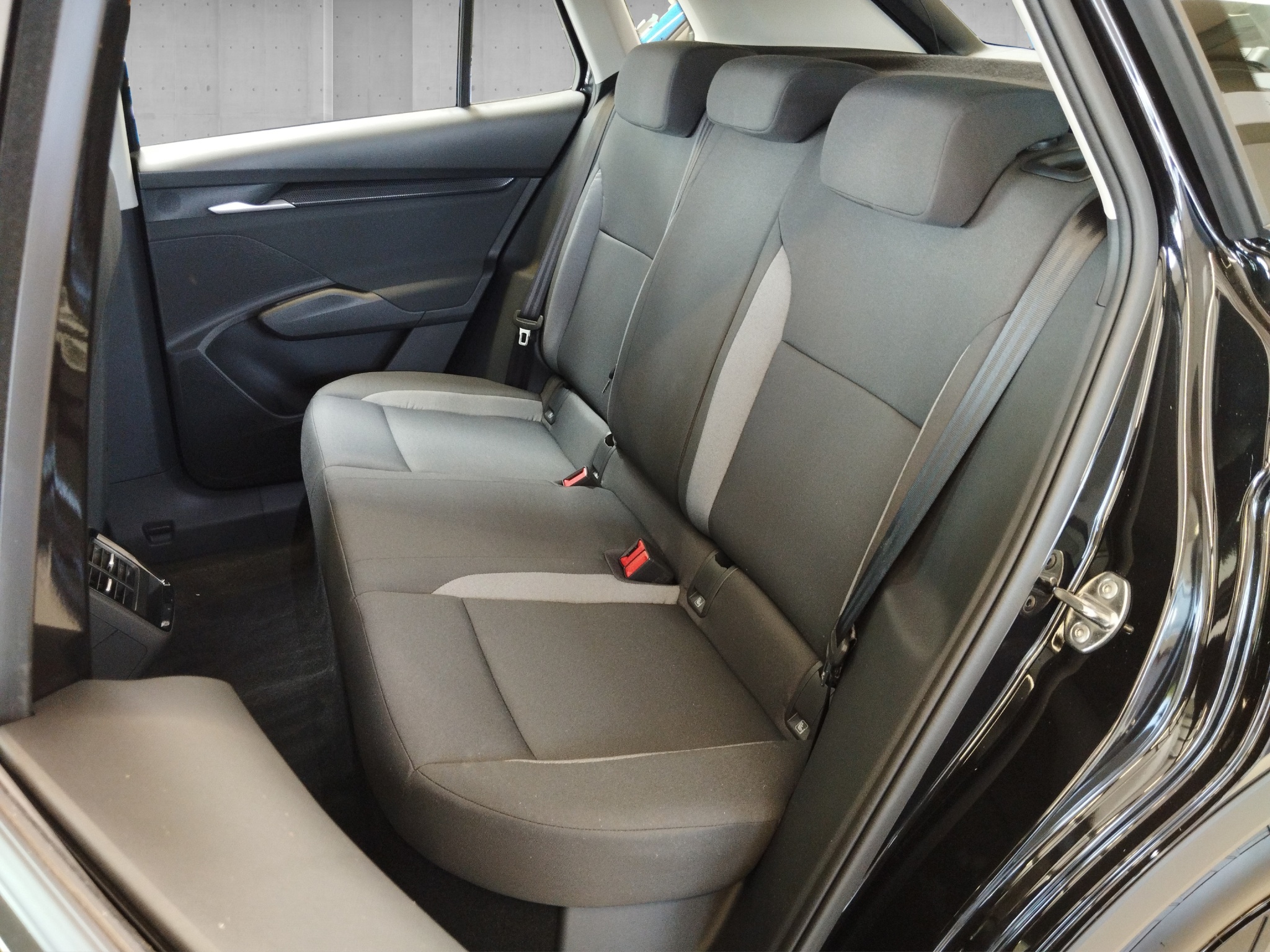 Skoda Elroq 50 Tour Automatik *PDC*NAVI*Front Assist – Bild 9