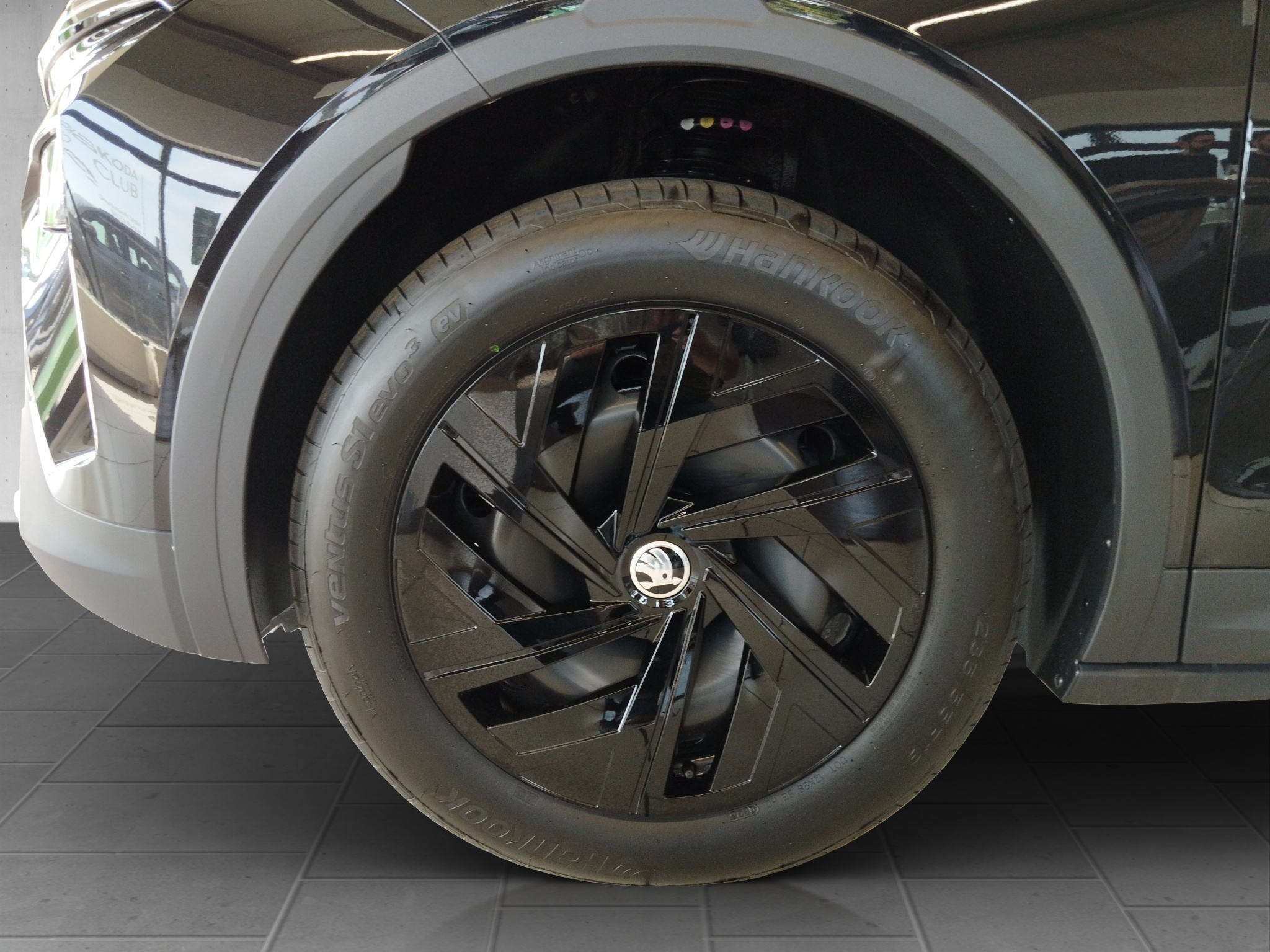 Skoda Elroq 50 Tour Automatik *PDC*NAVI*Front Assist – Bild 20