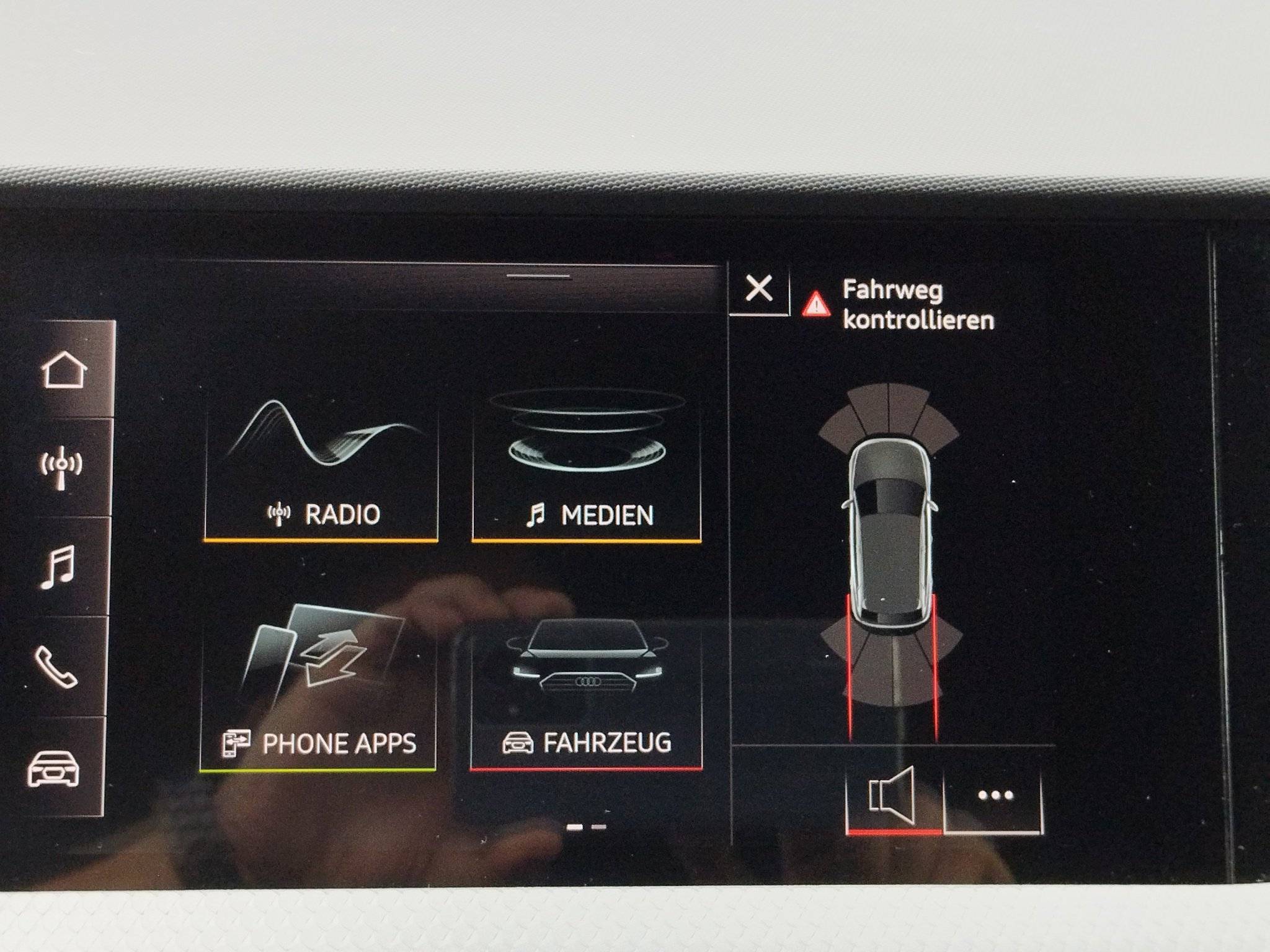 Audi A1 Sportback 1.5 TFSI S line DSG AUT*DynLicht*LM – Bild 24