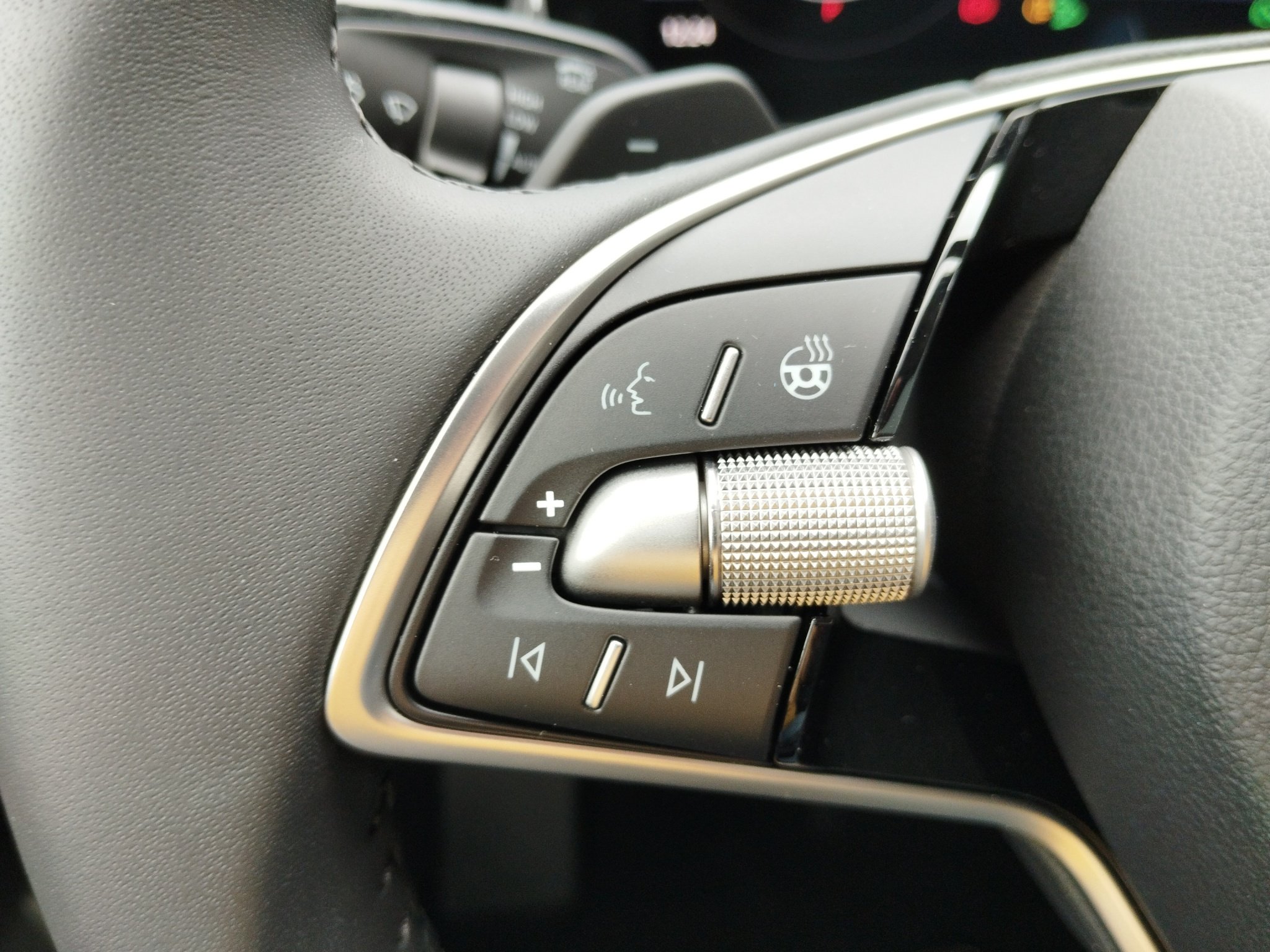 Skoda Kodiaq 2.0 TDI Selection DSG *360°*ACC*AHK*AUT*LM – Bild 25