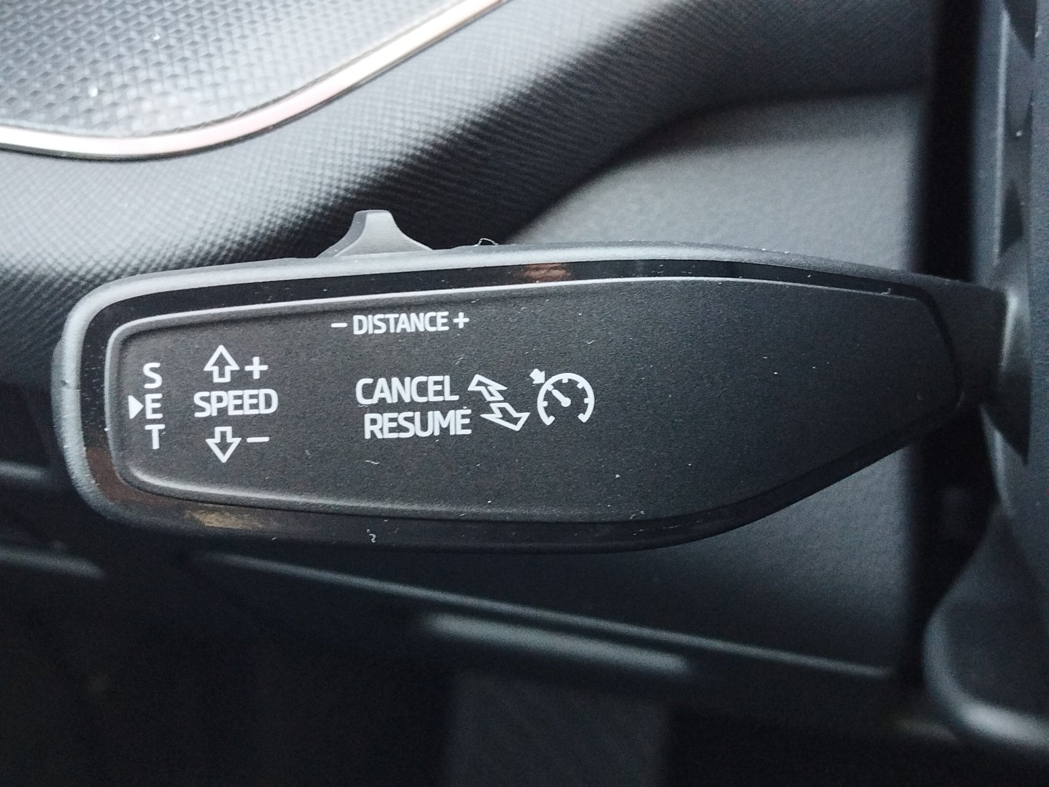 Skoda Kodiaq 2.0 TDI Selection DSG *ACC*AHK*AUT*HUD*LED – Bild 24