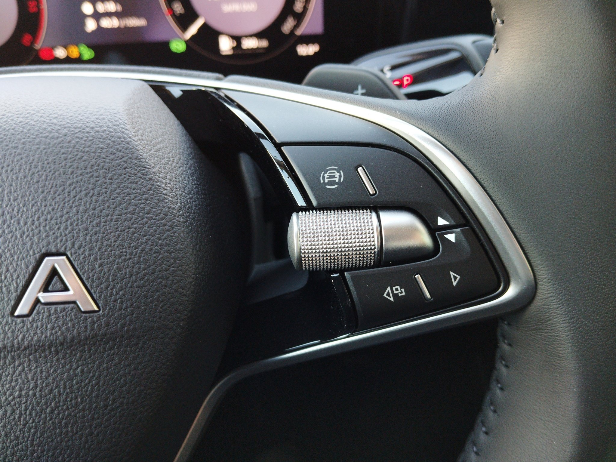 Skoda Kodiaq 2.0 TDI Selection DSG *ACC*AHK*AUT*HUD*LED – Bild 26