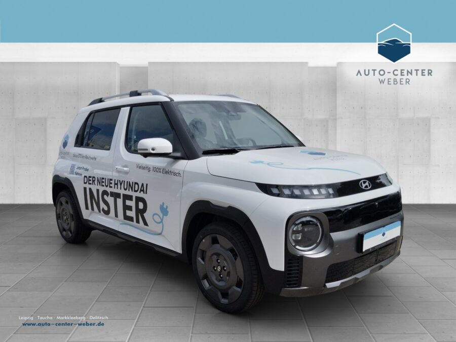 Hyundai INSTER EV Cross