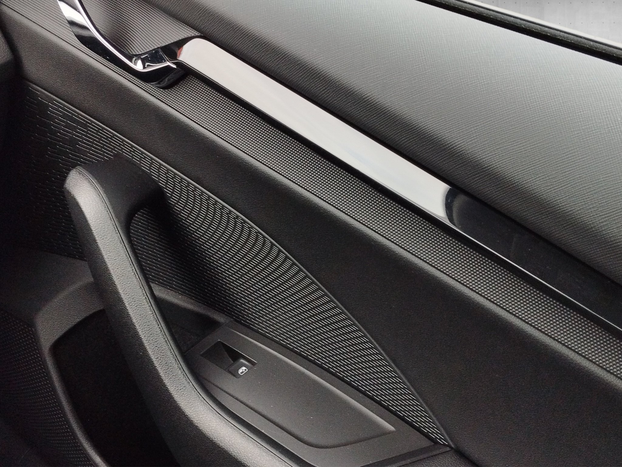 Skoda Octavia Combi 2.0 TDI Ambition DynLicht*KeyLess – Bild 16