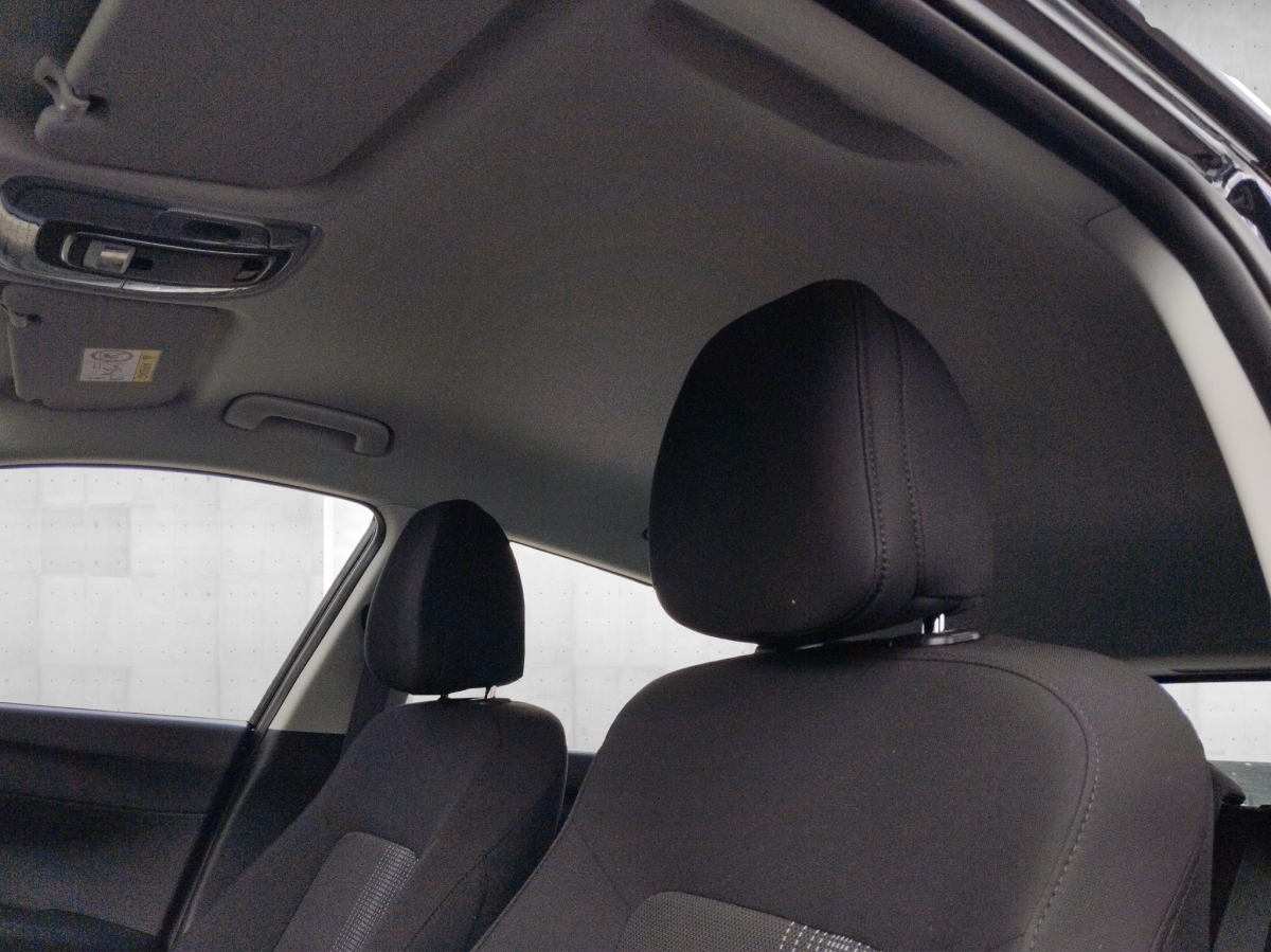 Hyundai i20 FL 1.2 Select – Bild 8