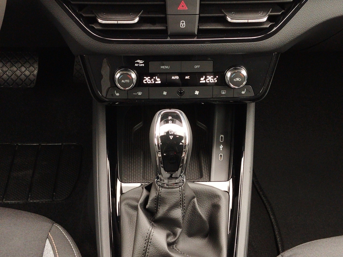 Skoda Kamiq 1.5 TSI Tour DSG #LED Matrix #PARK PILOT – Bild 16