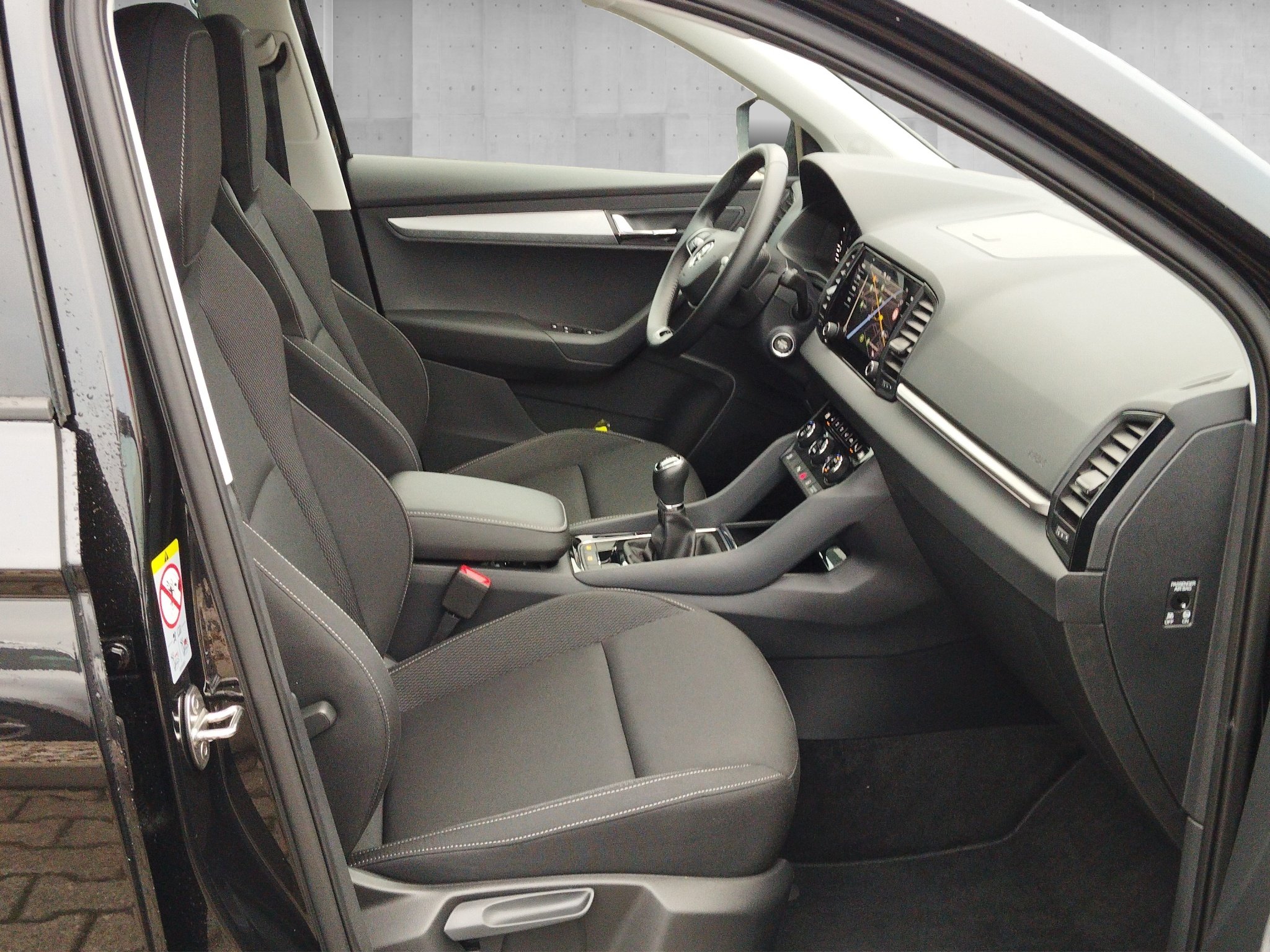 Skoda Karoq 1.5 TSI Drive ACC*AHK*KlimaA*LED*Navi*PDC – Bild 18