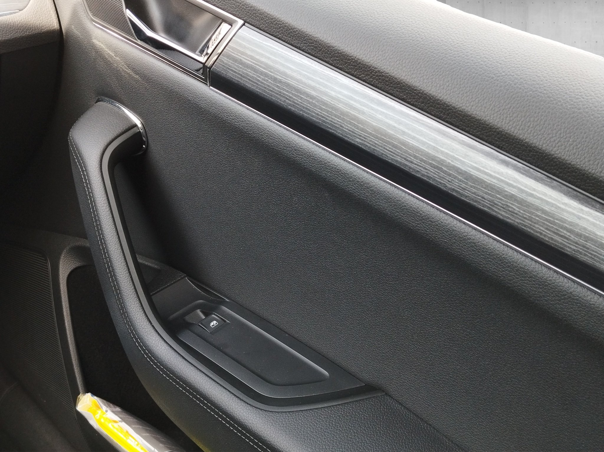 Skoda Superb Combi 2.0 TSI Style 4x4 DSG 360°*4xSHZ*LM – Bild 16