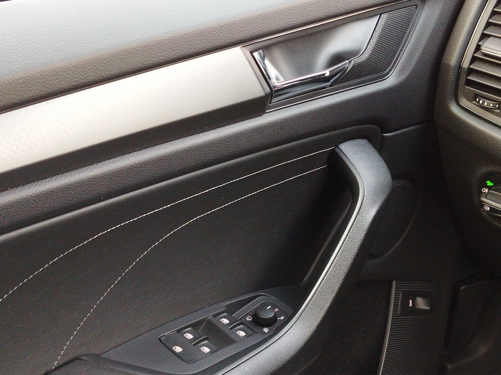 Skoda Kodiaq 1.5 TSI Clever DSG 4xSHZ*ACC*AHK*AUT*Kam. – Bild 12