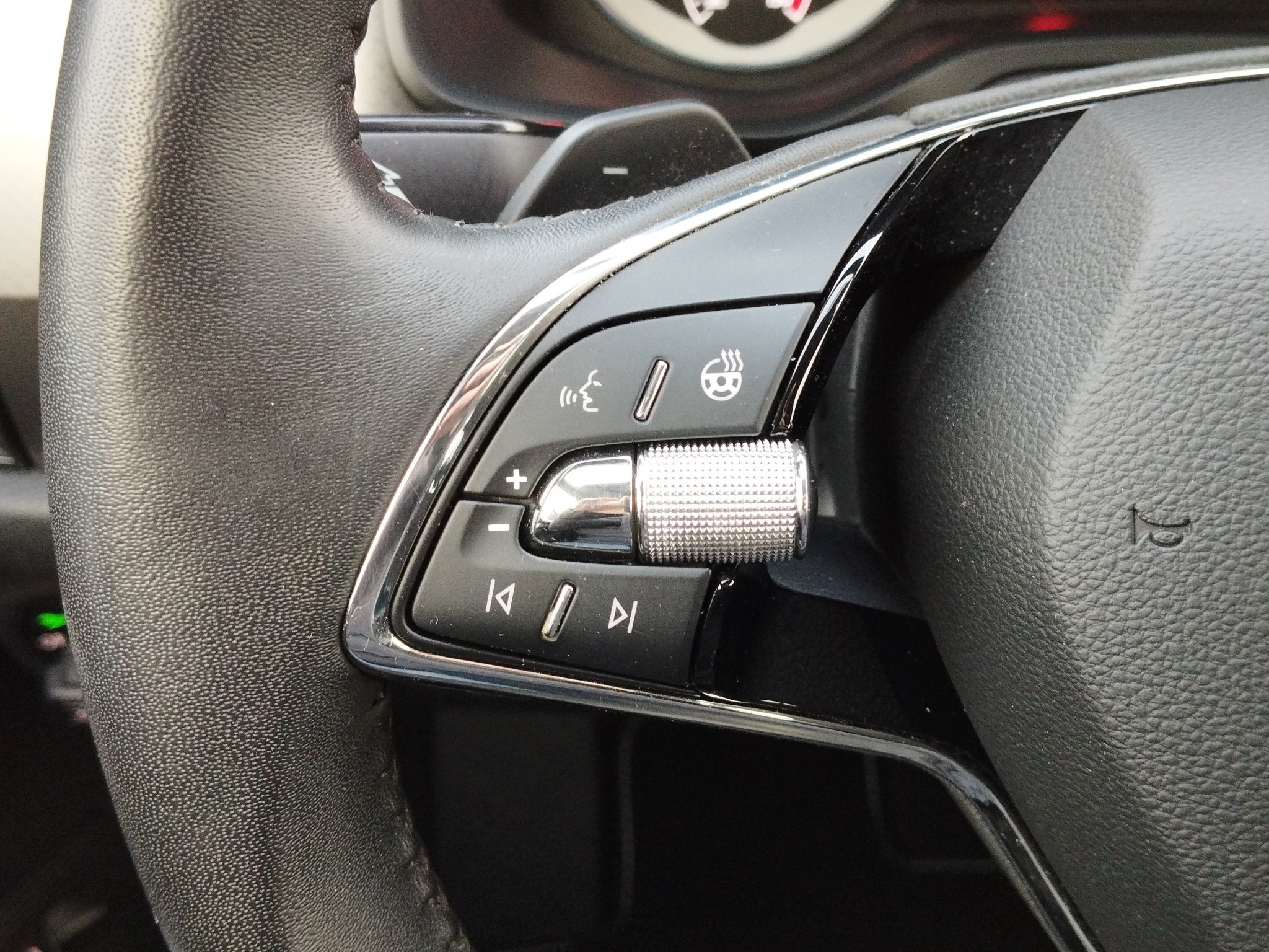 Skoda Kodiaq 1.5 TSI Clever DSG 4xSHZ*ACC*AHK*AUT*Kam. – Bild 24