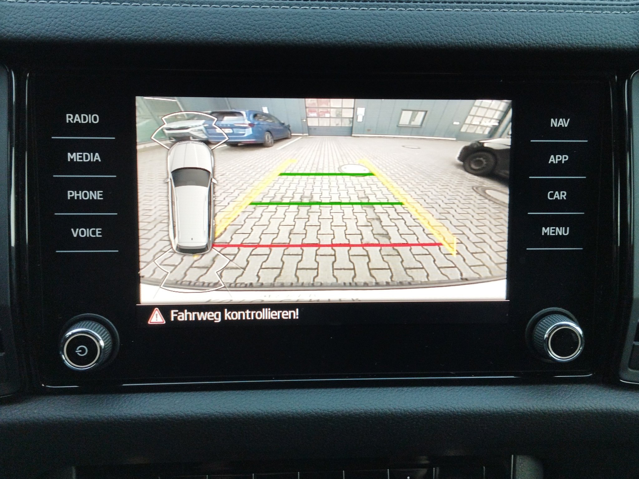 Skoda Kodiaq 1.5 TSI Clever DSG 4xSHZ*ACC*AHK*AUT*Kam. – Bild 26