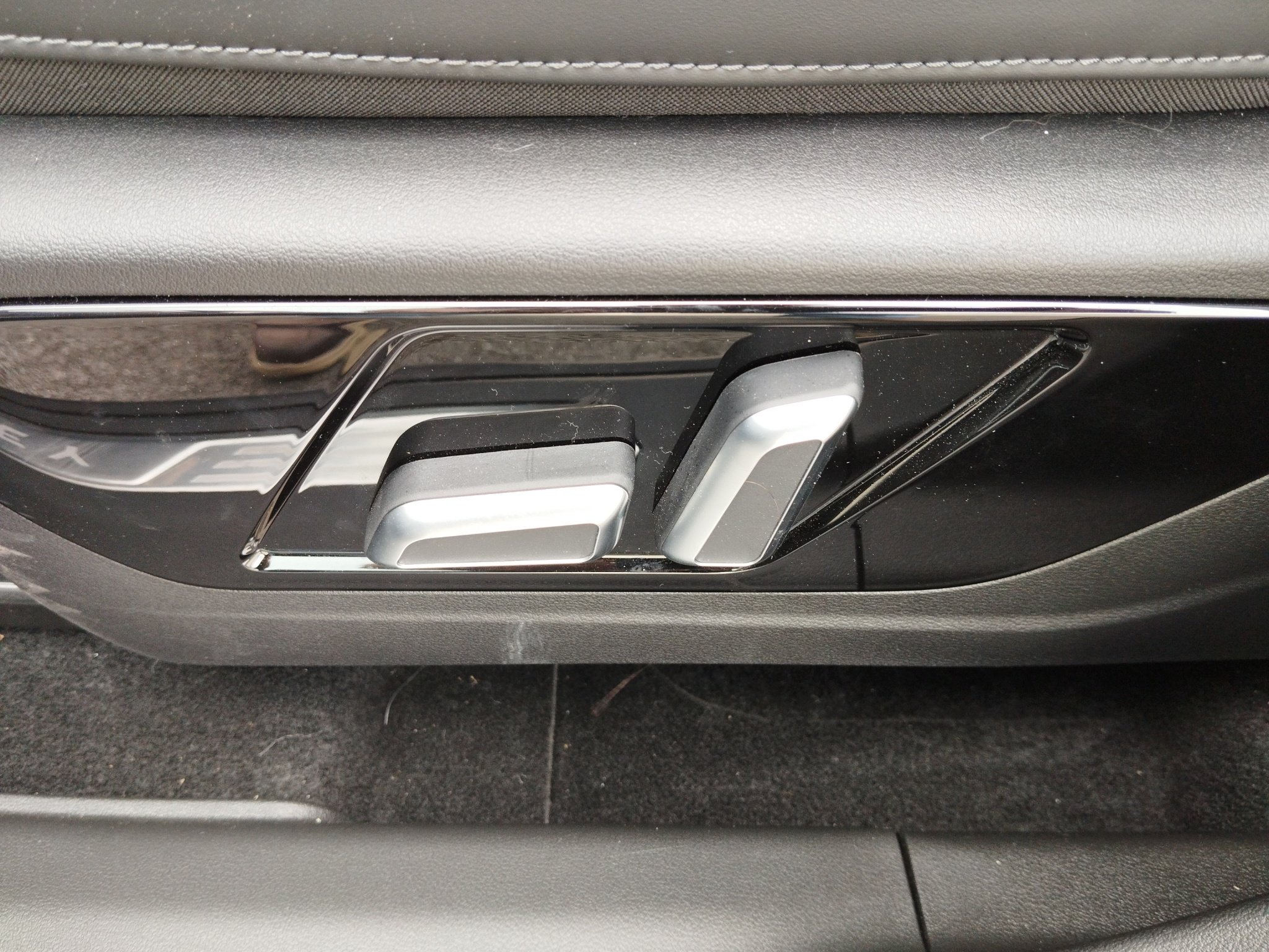 GWM WEY 03 2.0 PHEV Luxury 360°*ACC*AUT*Alcant.*HUD – Bild 22