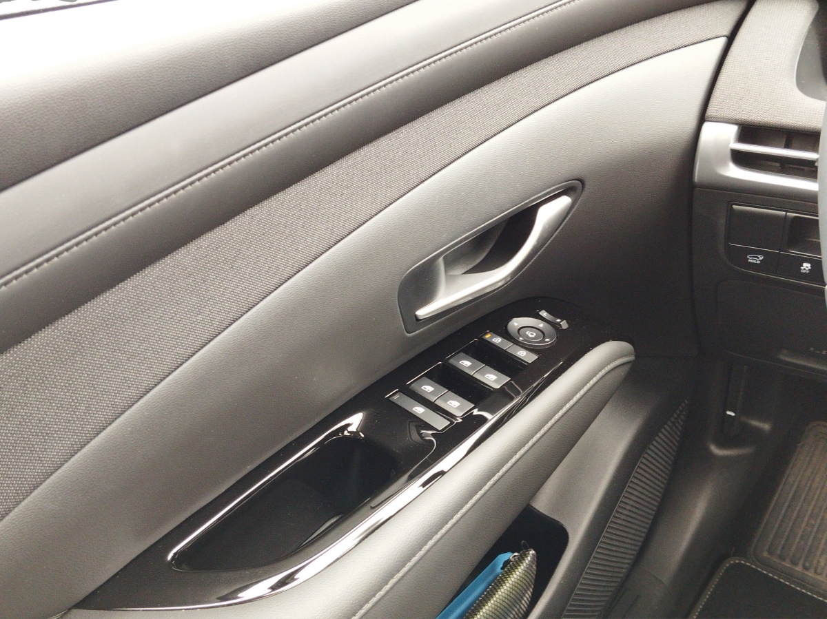 Hyundai TUCSON FL 1.6 T-GDI Hybrid Trend Aut. 2xKlima*ACC – Bild 12