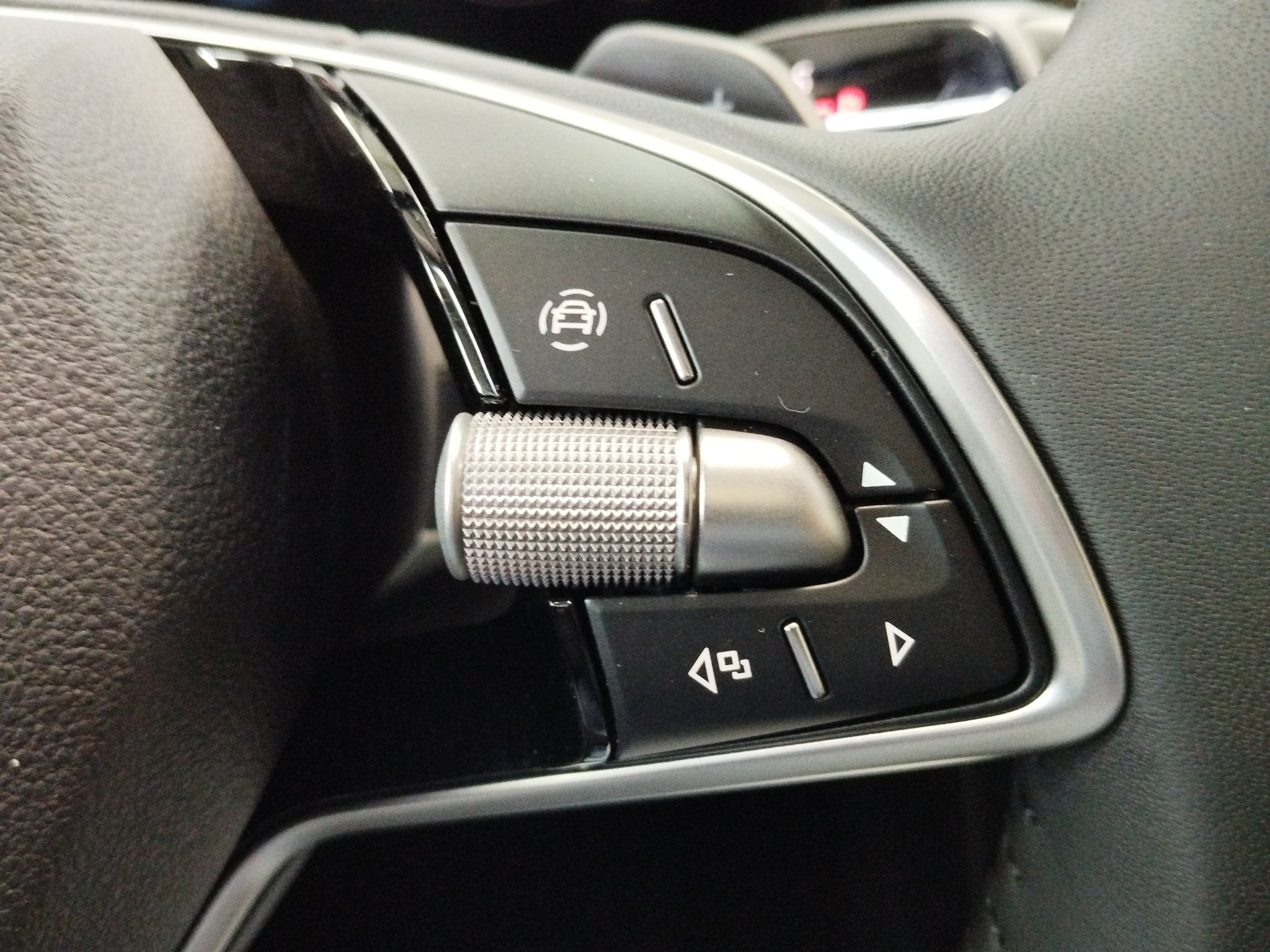 Skoda Kodiaq 2.0 TDI Selection DSG *ACC*AHK*AUT*HUD*LED – Bild 26