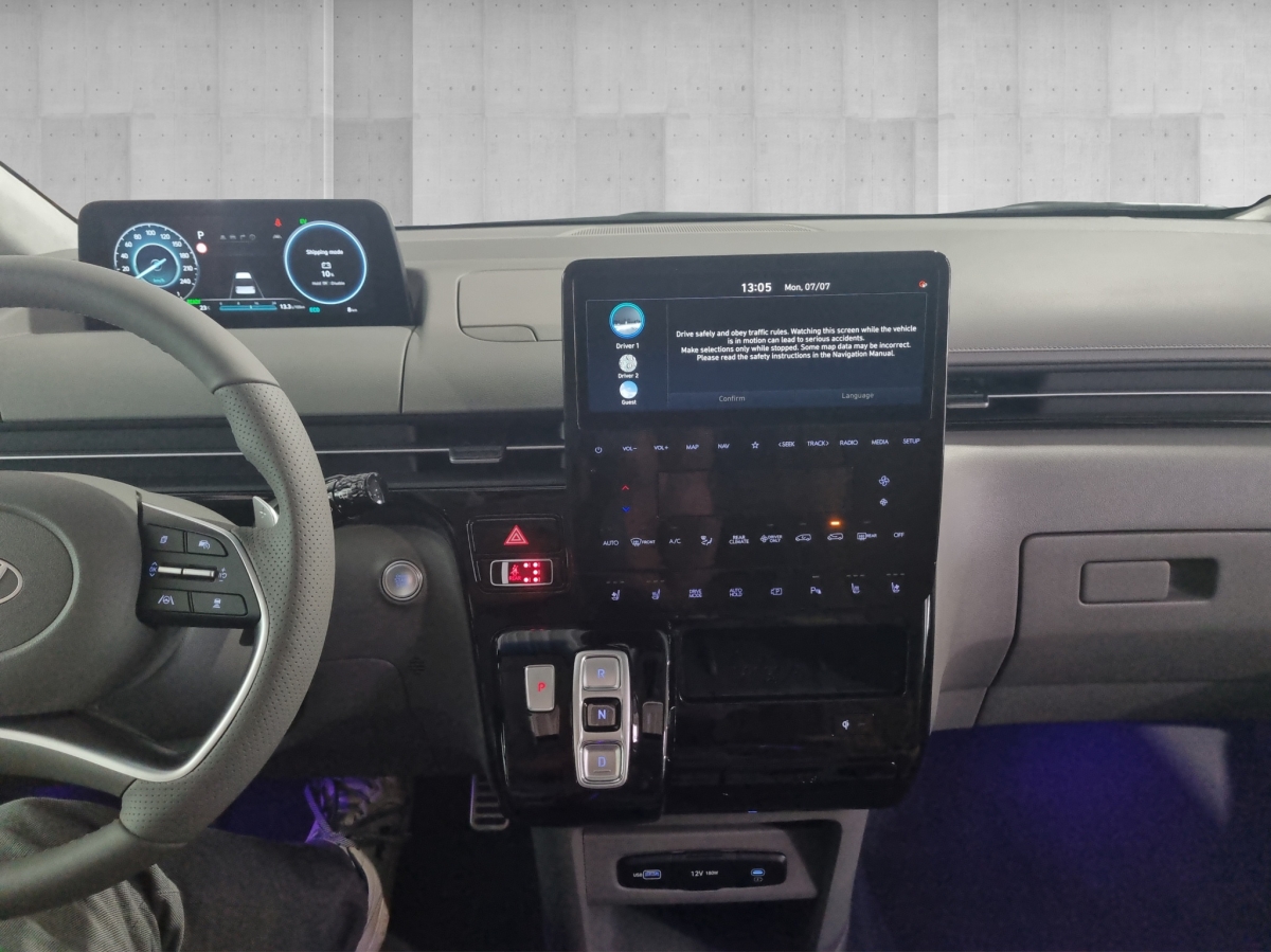 Hyundai STARIA 1.6 T-GDi HEV Signatur Aut. 2xKlima*4xSHZ – Bild 12