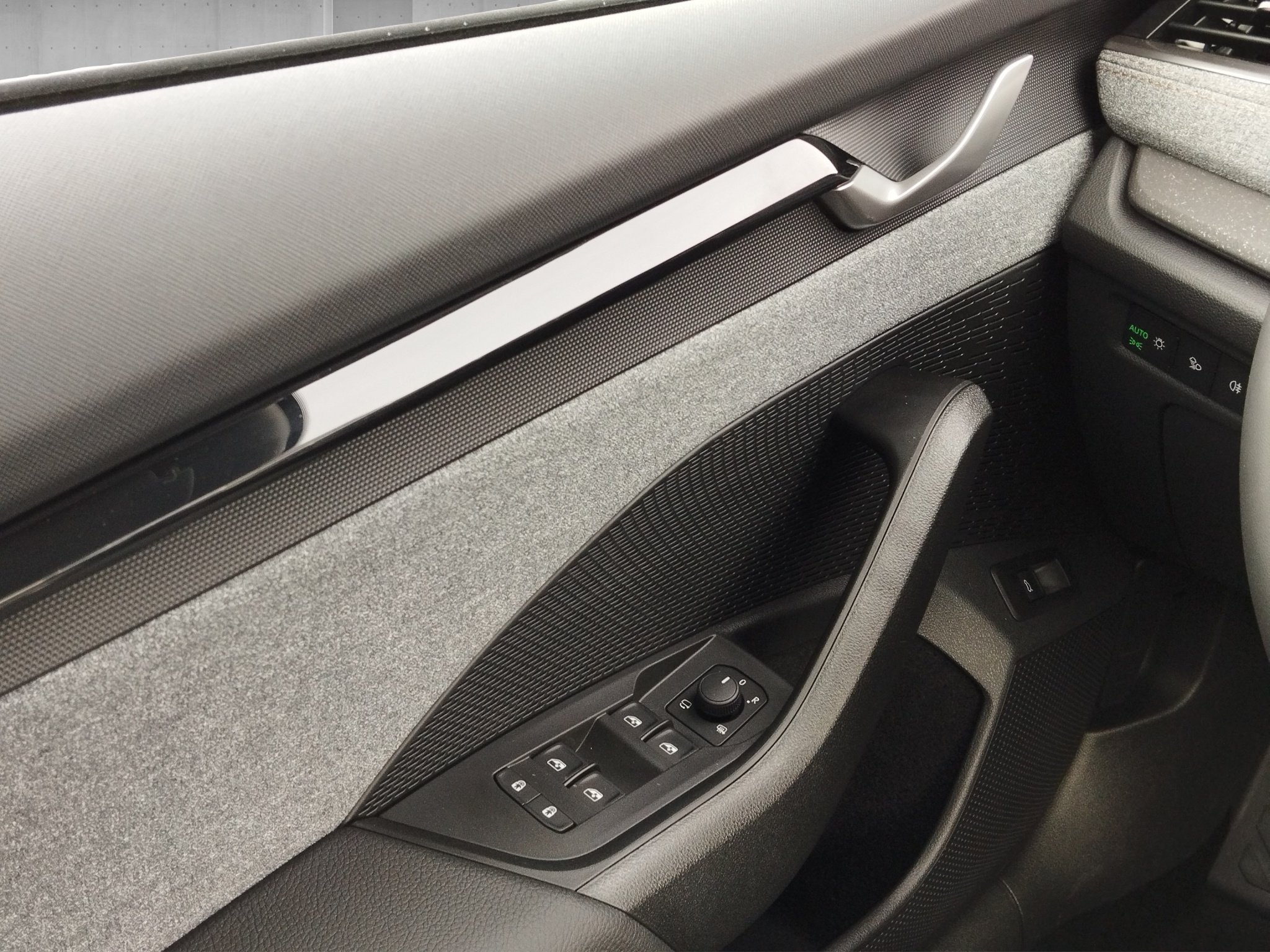 Skoda Octavia Combi 1.5 TSI Tour ACC*Fernlichtass.*LED – Bild 12