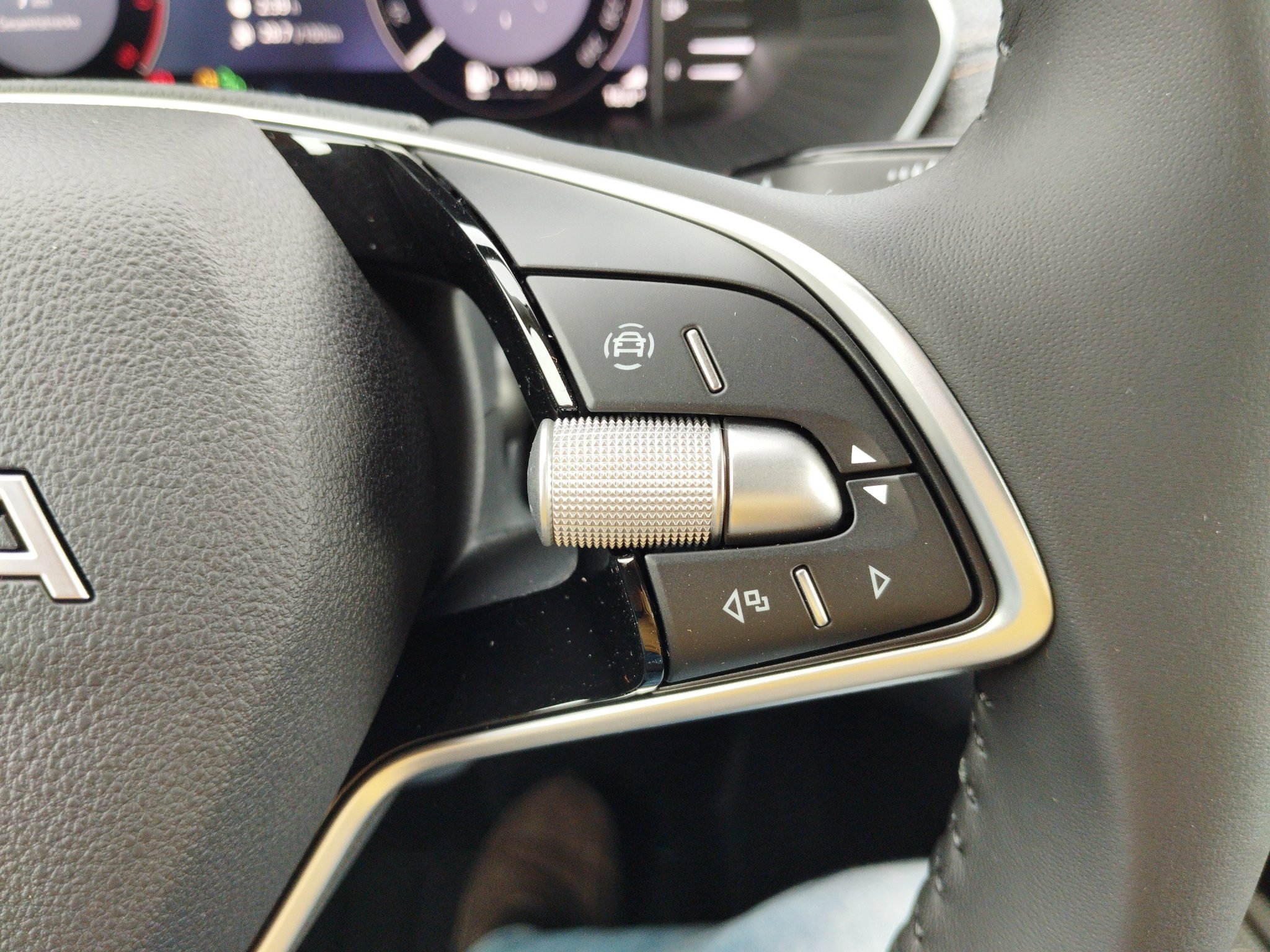 Skoda Octavia Combi 1.5 TSI Tour ACC*Fernlichtass.*LED – Bild 24