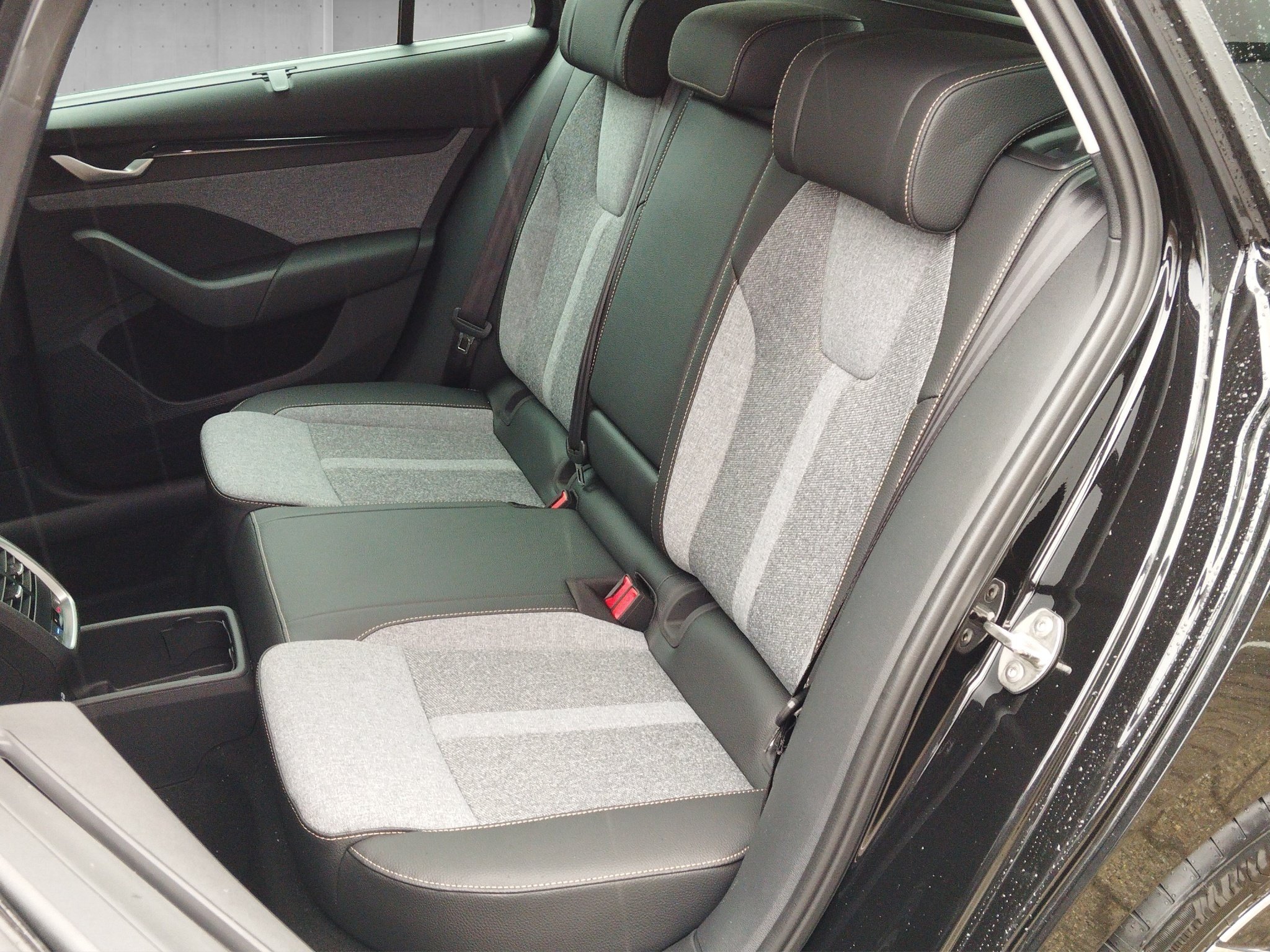 Skoda Octavia Combi 1.5 TSI Tour 4xSHZ*ACC*Facelift – Bild 9