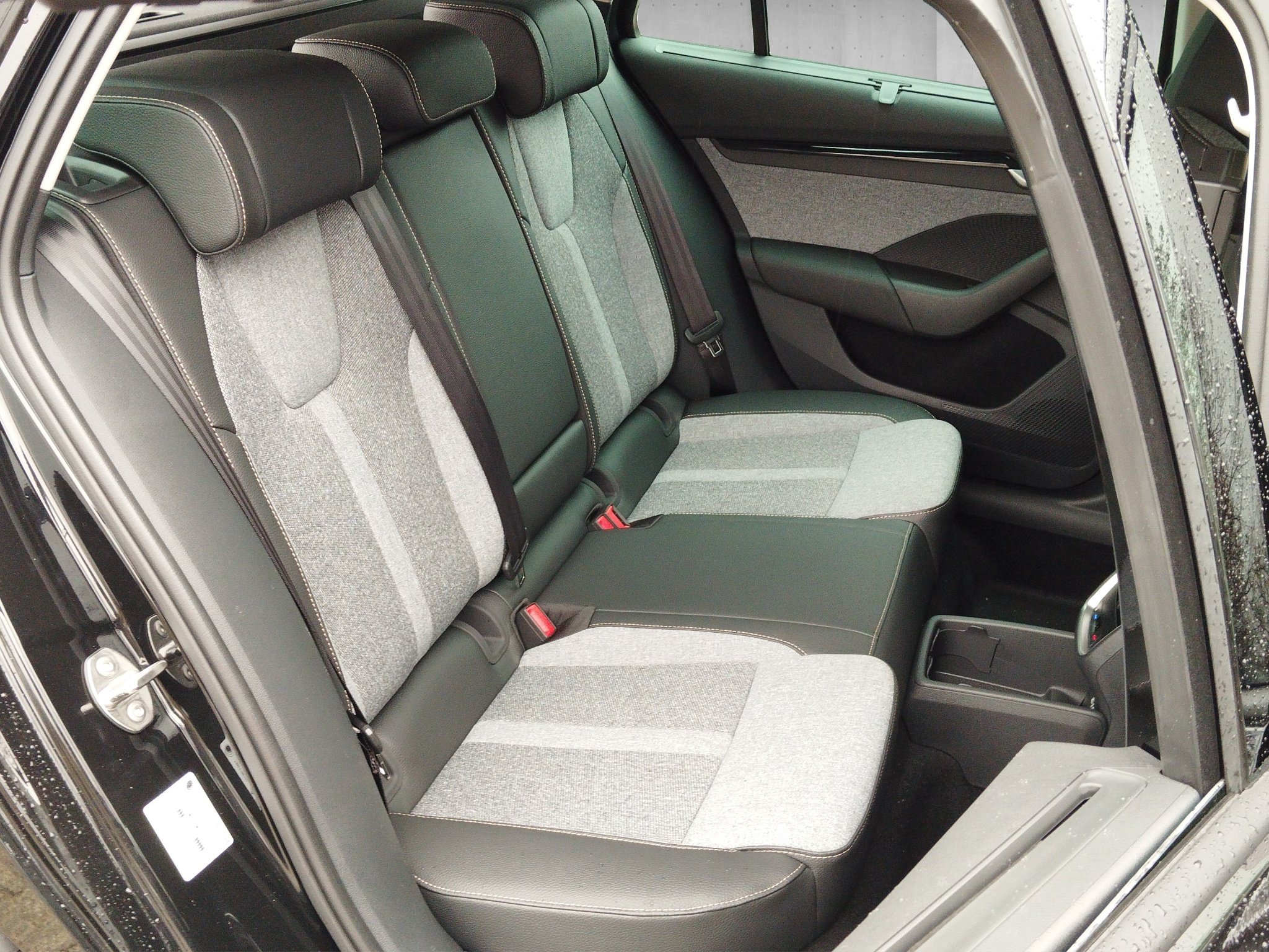 Skoda Octavia Combi 1.5 TSI Tour 4xSHZ*ACC*Facelift – Bild 18