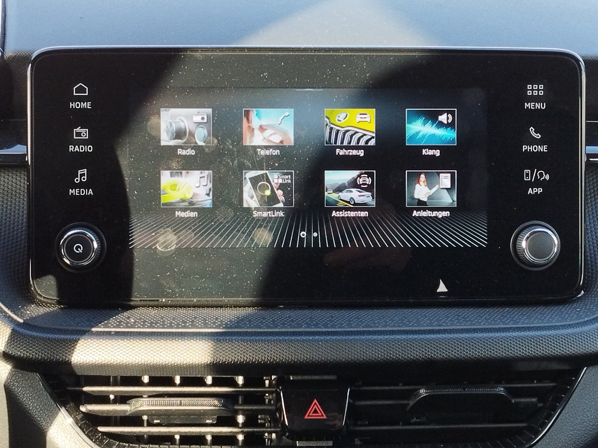 Skoda Fabia 1.0 TSI Essence *LED*LM*PDC*SHZ*FH*DAB* – Bild 15