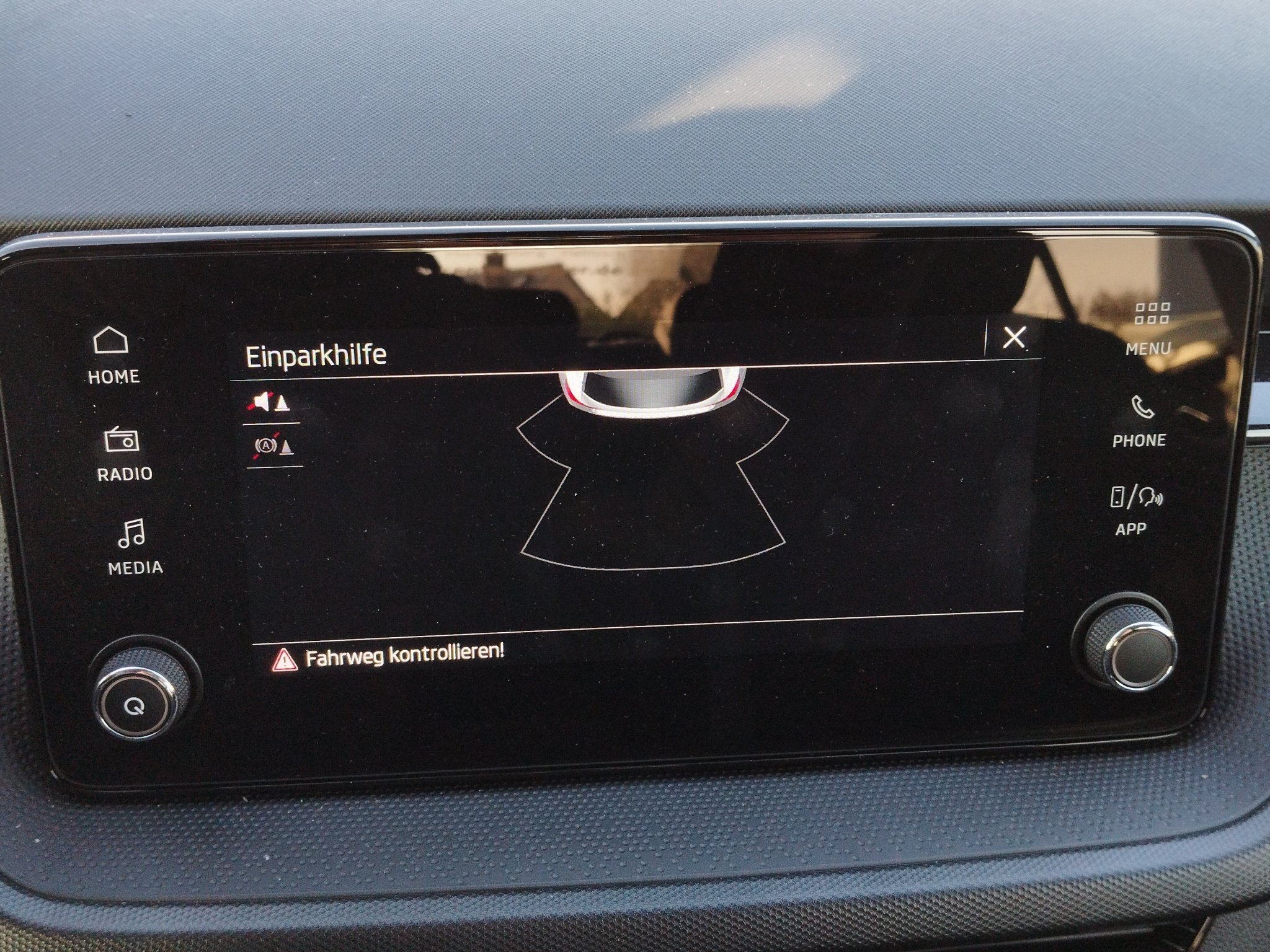 Skoda Fabia 1.0 TSI Essence *LED*LM*PDC*SHZ*FH*DAB* – Bild 22