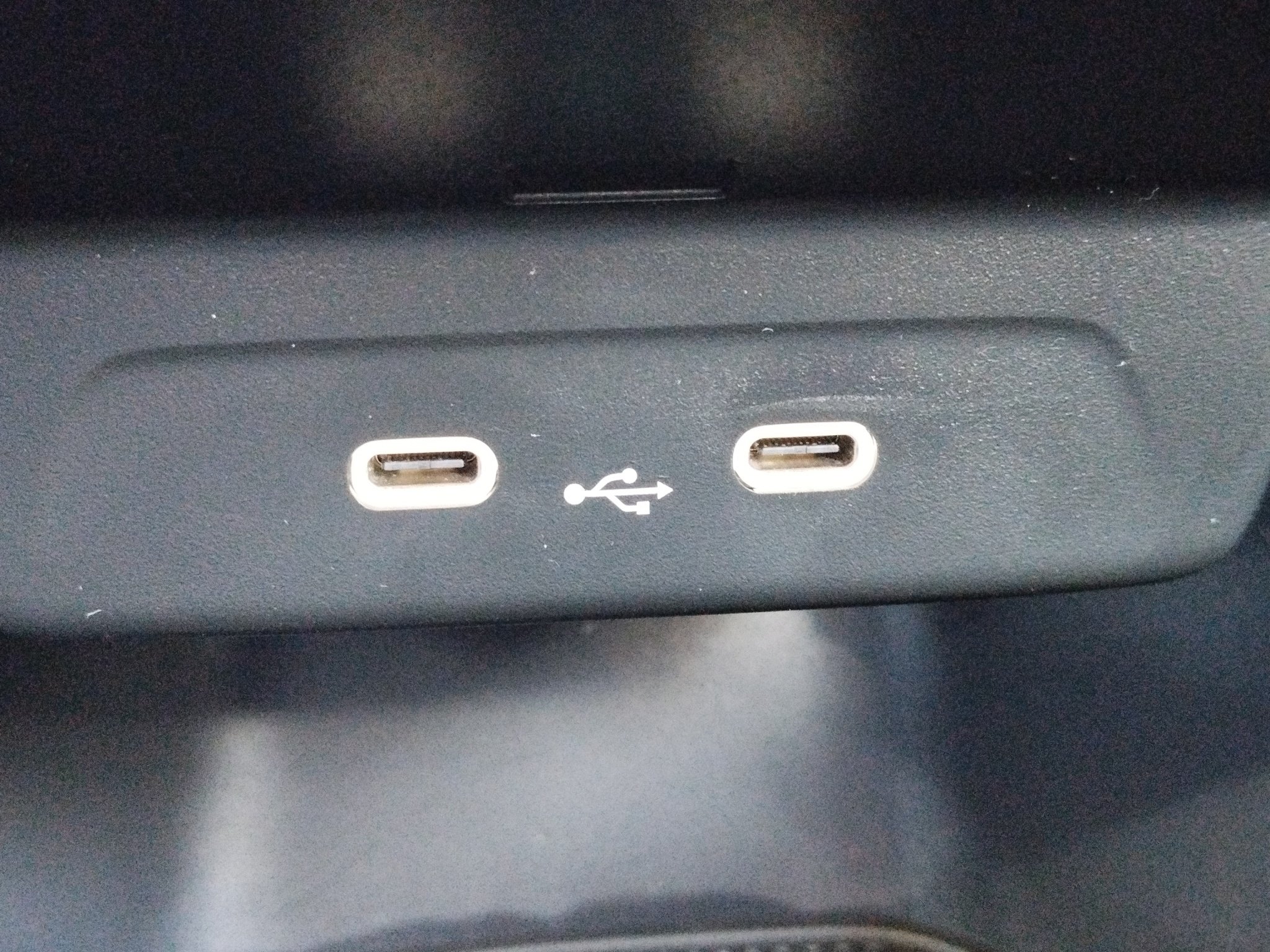 Skoda Fabia 1.0 TSI Essence *LED*LM*PDC*SHZ*FH*DAB* – Bild 26