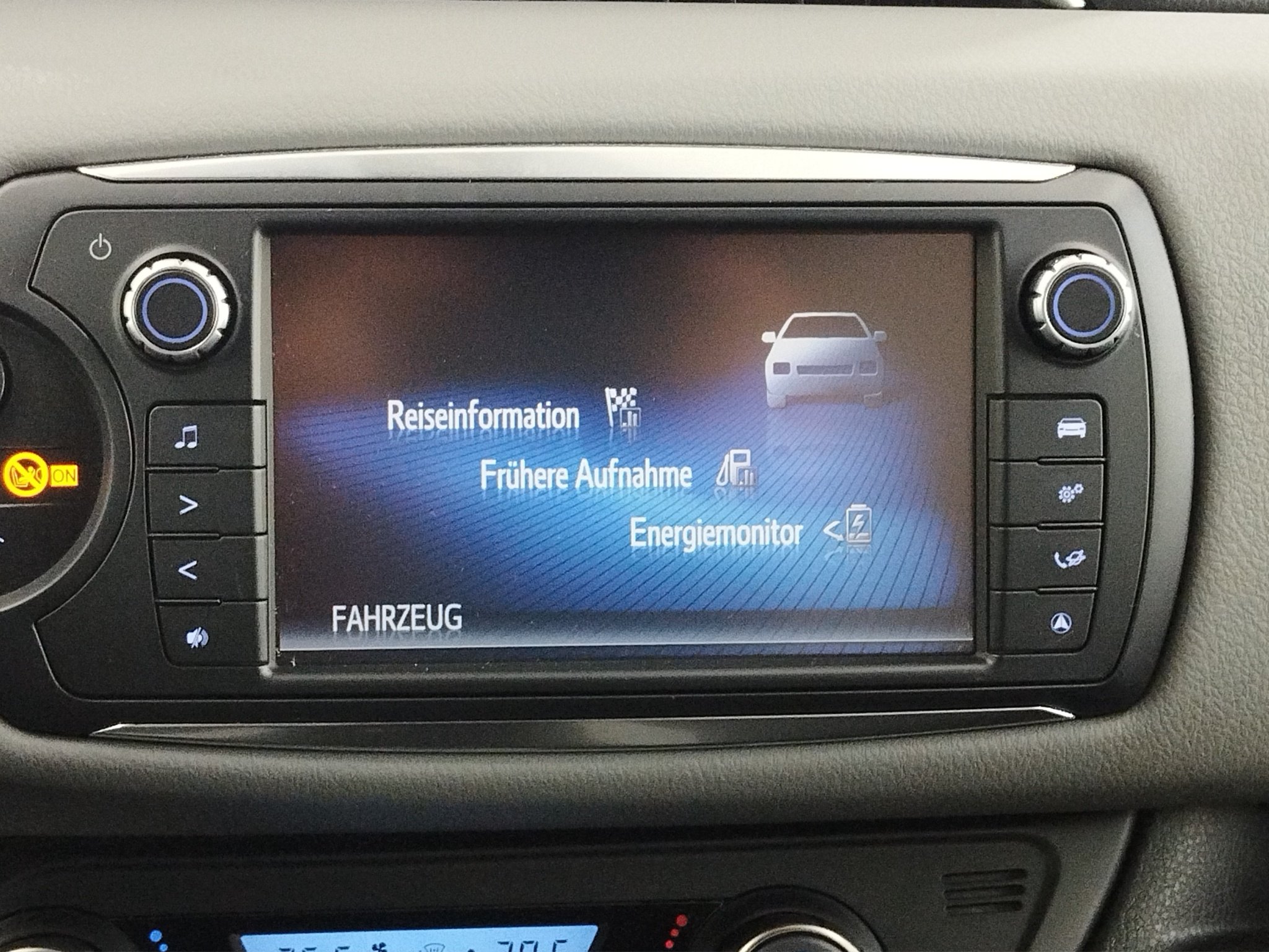 Toyota Yaris AUT*DynLicht*Fernlichtass.*Kam.*KeyLess*LM – Bild 15